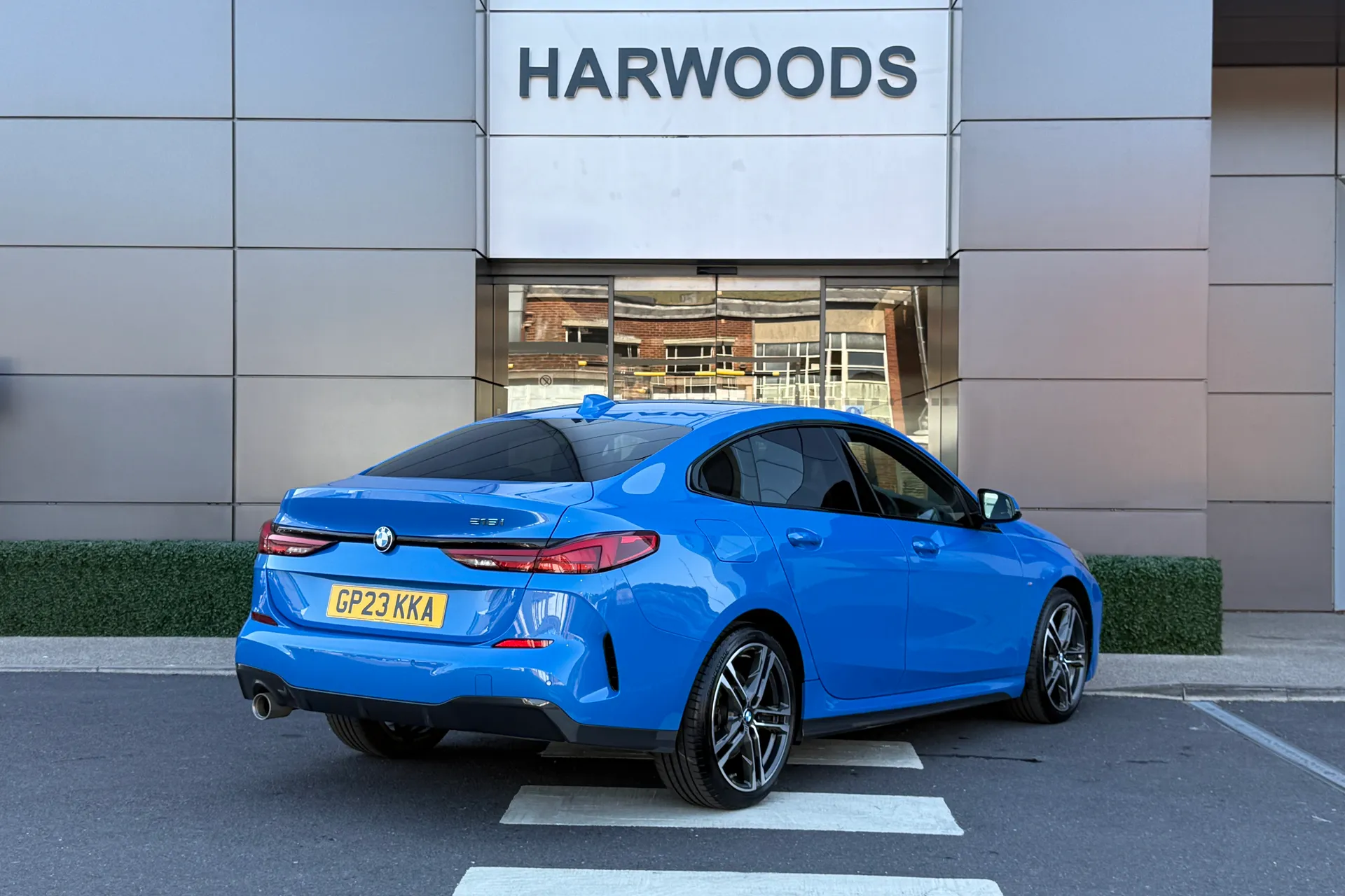 BMW 2 SERIES thumbnail image number 9