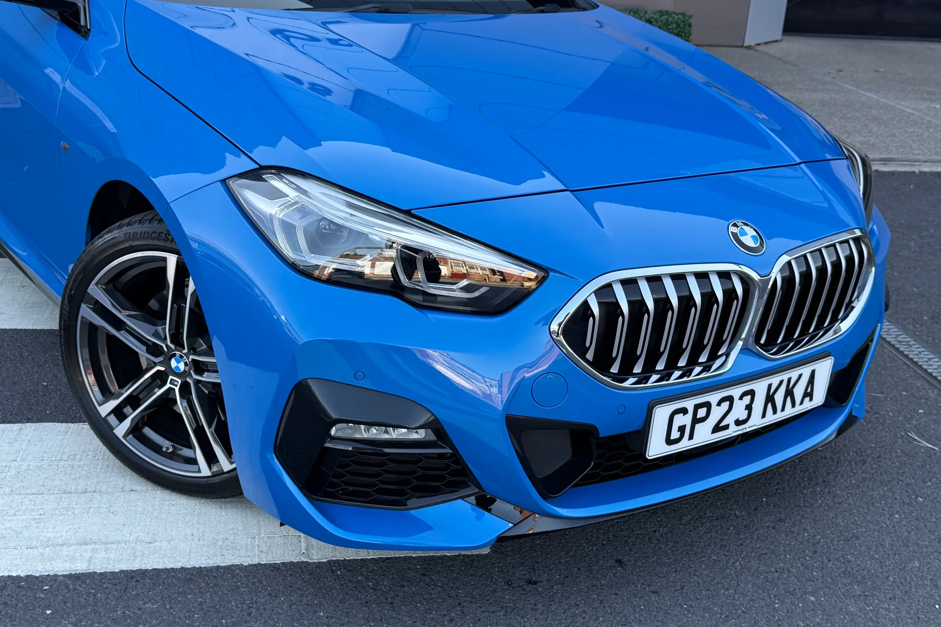 BMW 2 SERIES thumbnail image number 17