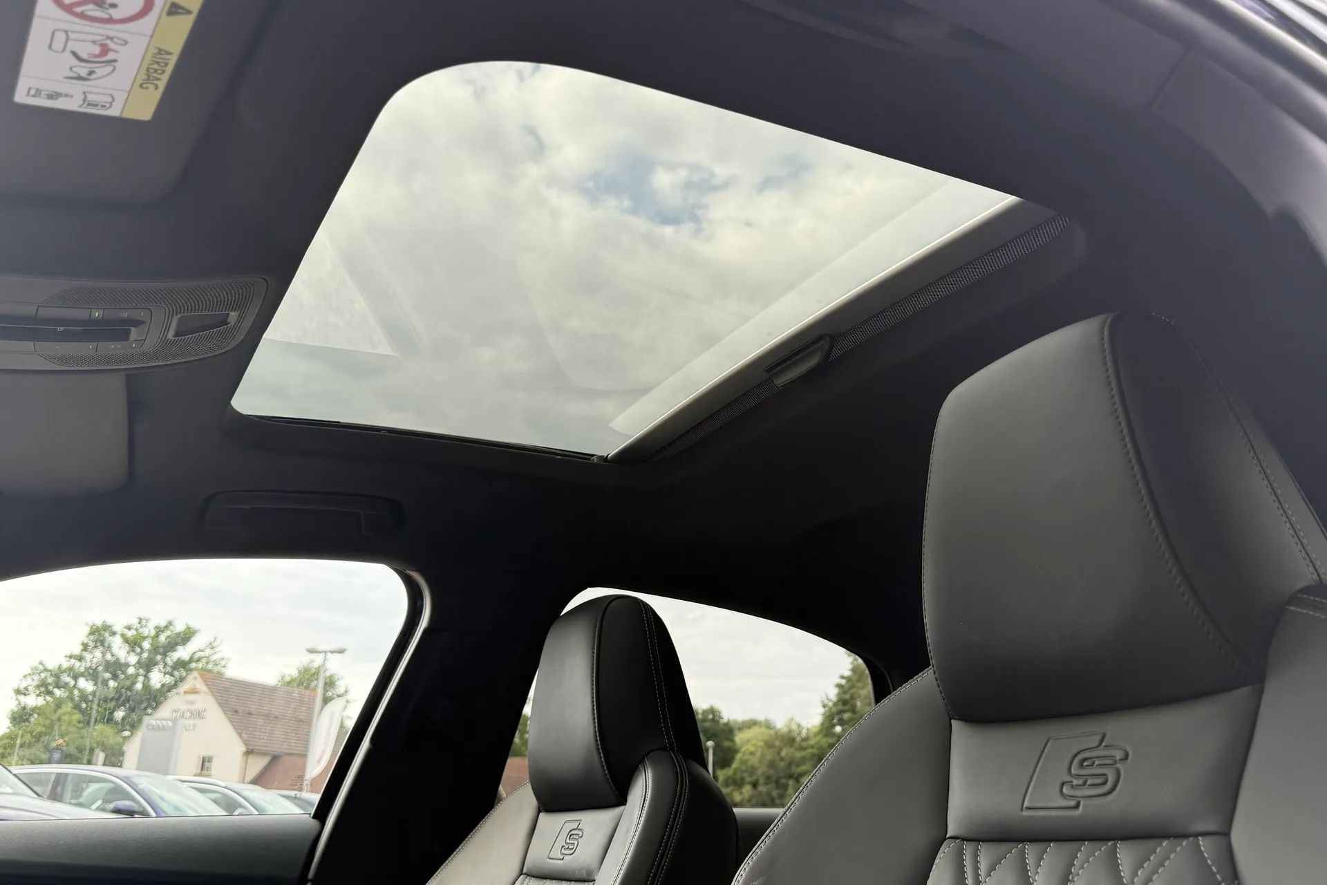 Audi A3 thumbnail image number 3