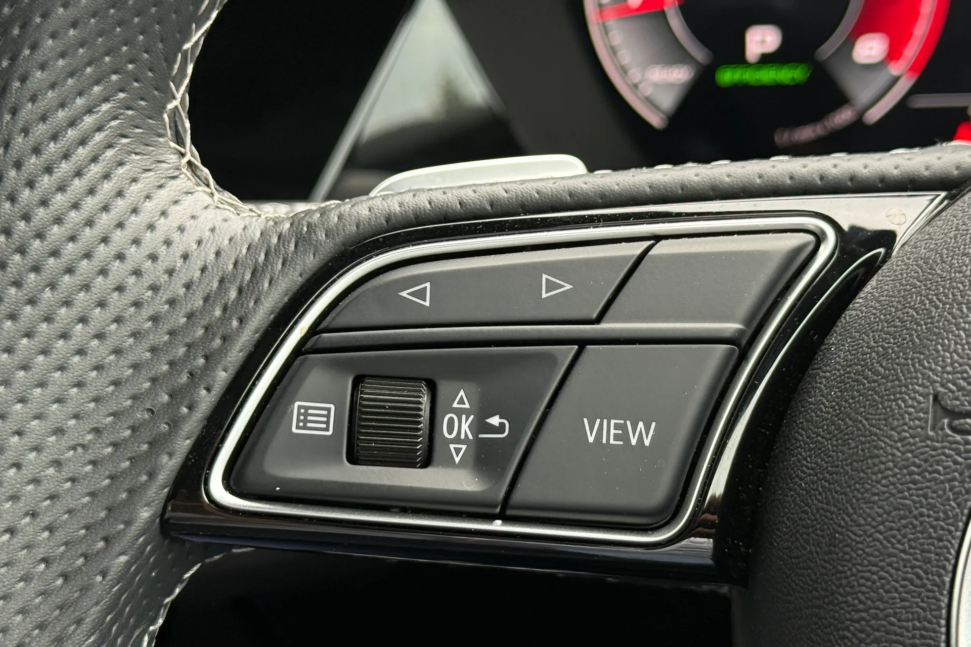 Audi A3 thumbnail image number 17