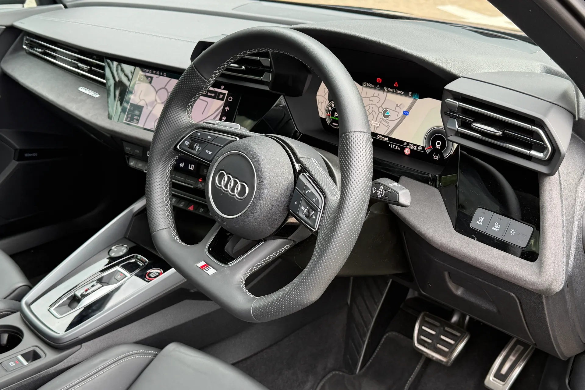 Audi A3 thumbnail image number 30
