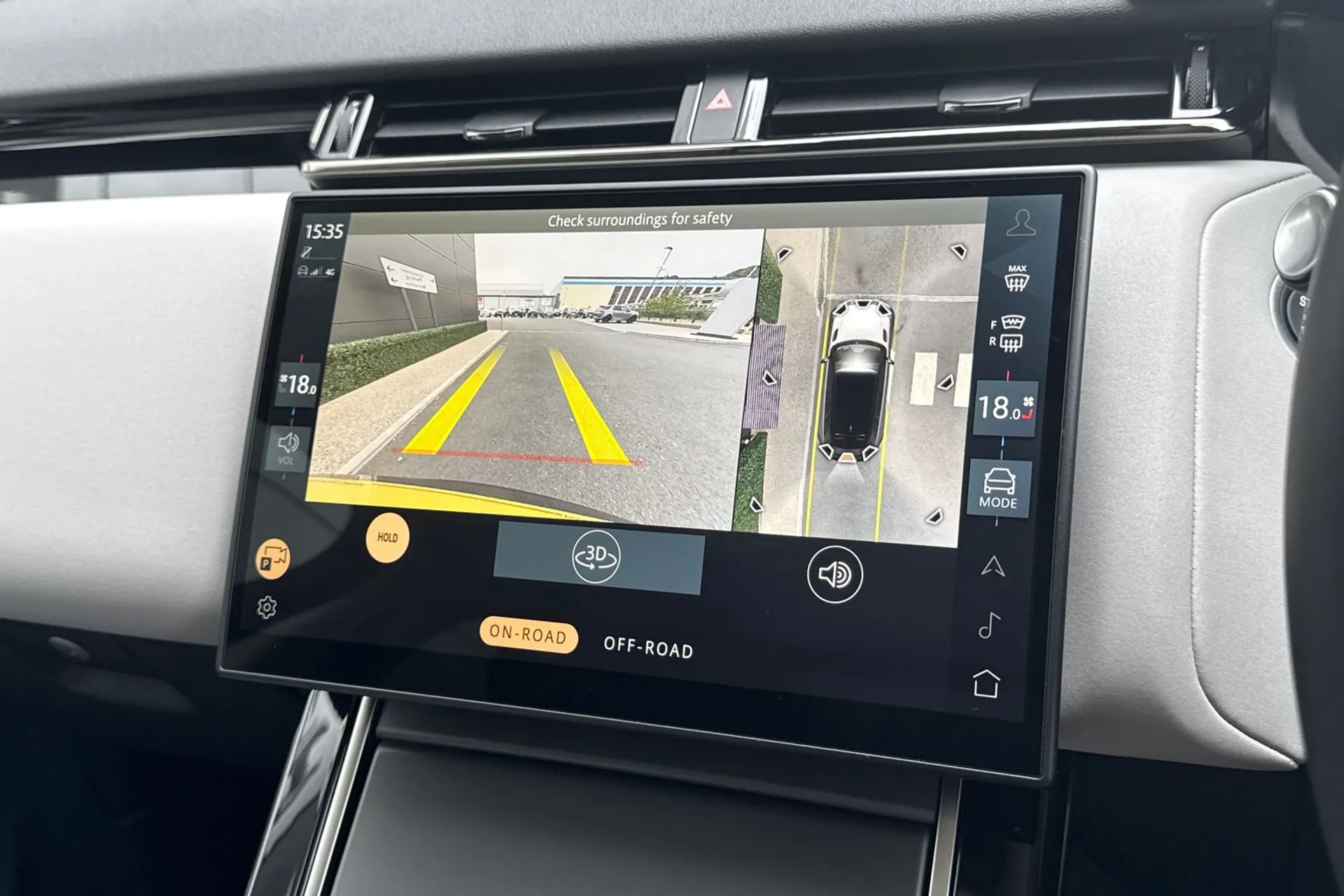 LAND ROVER RANGE ROVER VELAR thumbnail image number 4