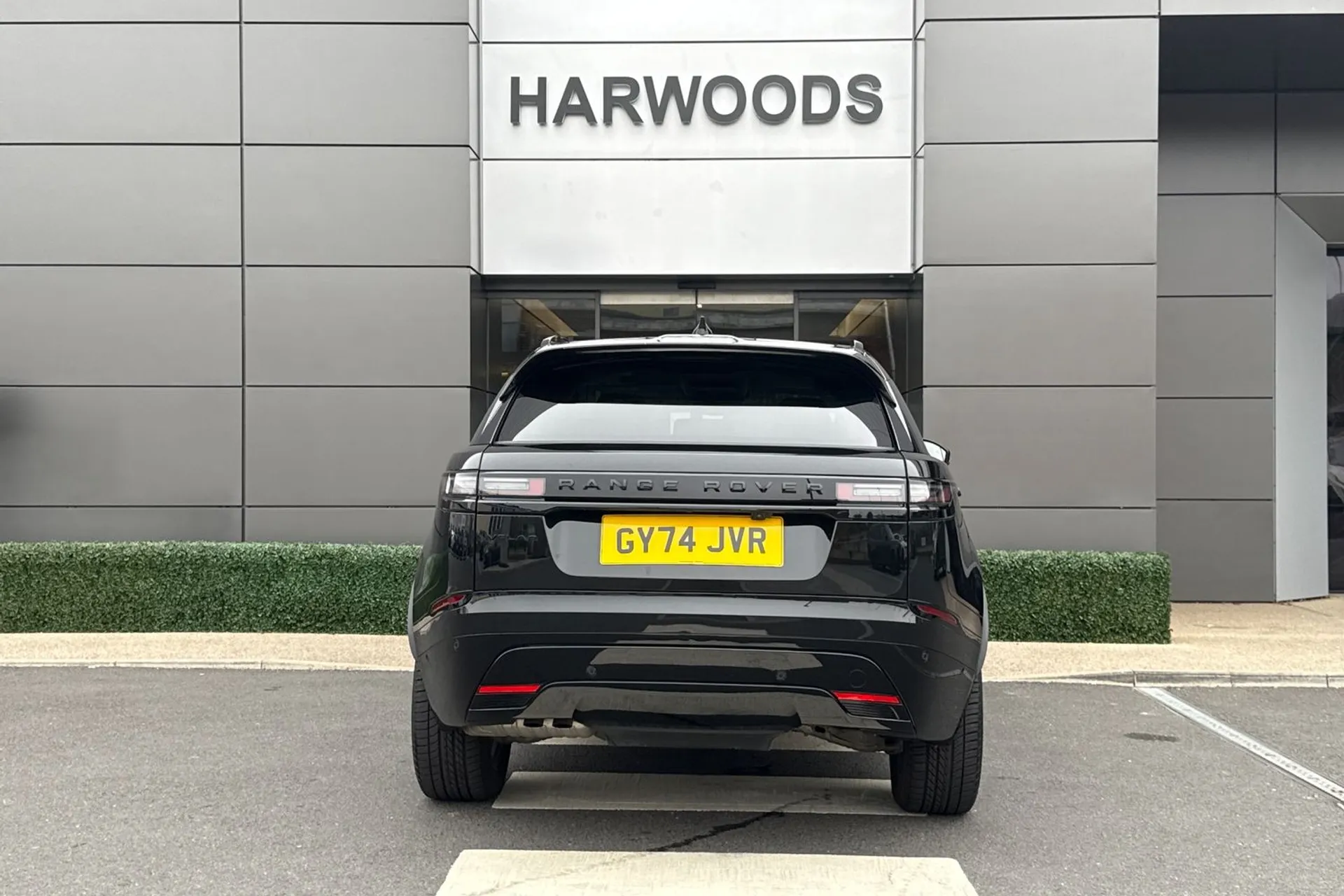 LAND ROVER RANGE ROVER VELAR thumbnail image number 7