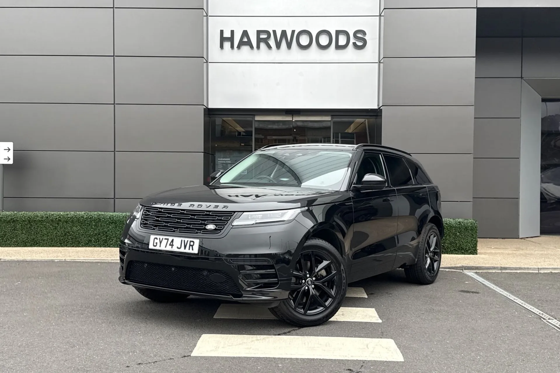 LAND ROVER RANGE ROVER VELAR thumbnail image number 15