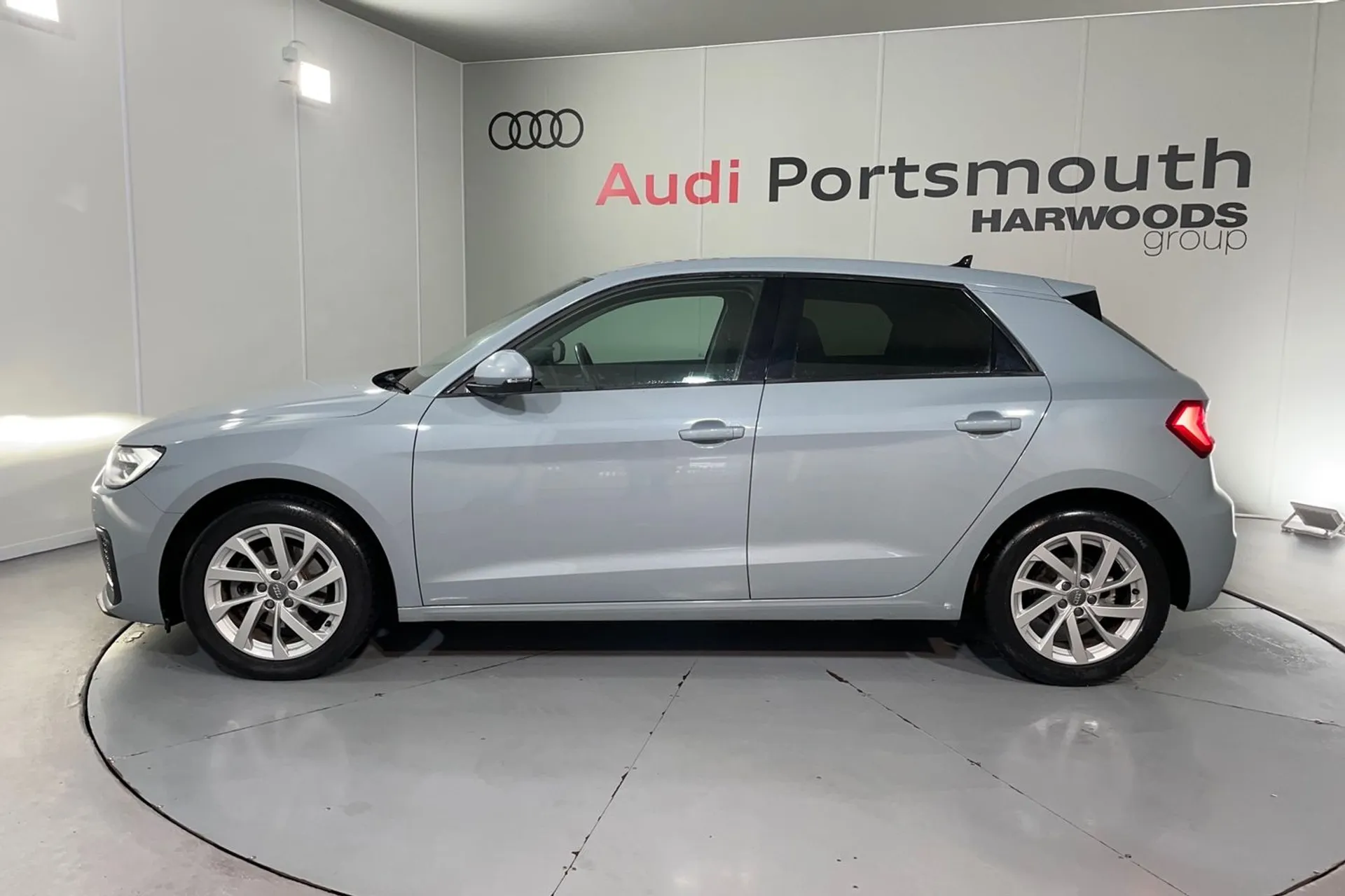 Audi A1 thumbnail image number 12