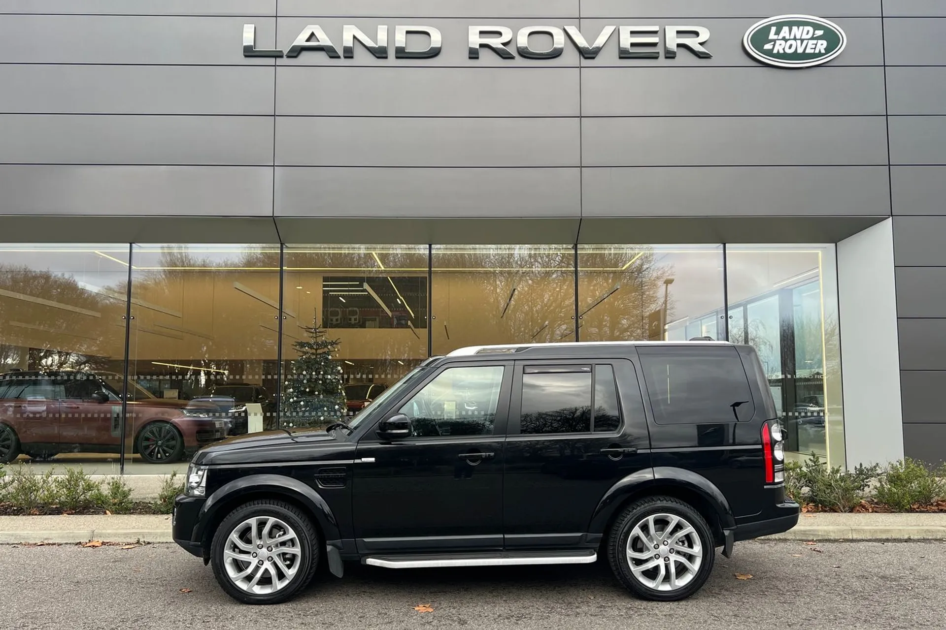 LAND ROVER DISCOVERY thumbnail image number 8