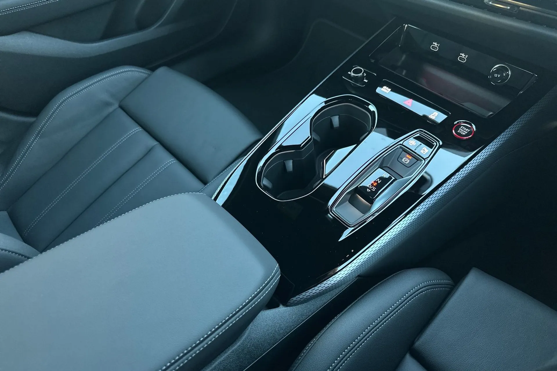 Audi A5 Avant thumbnail image number 18