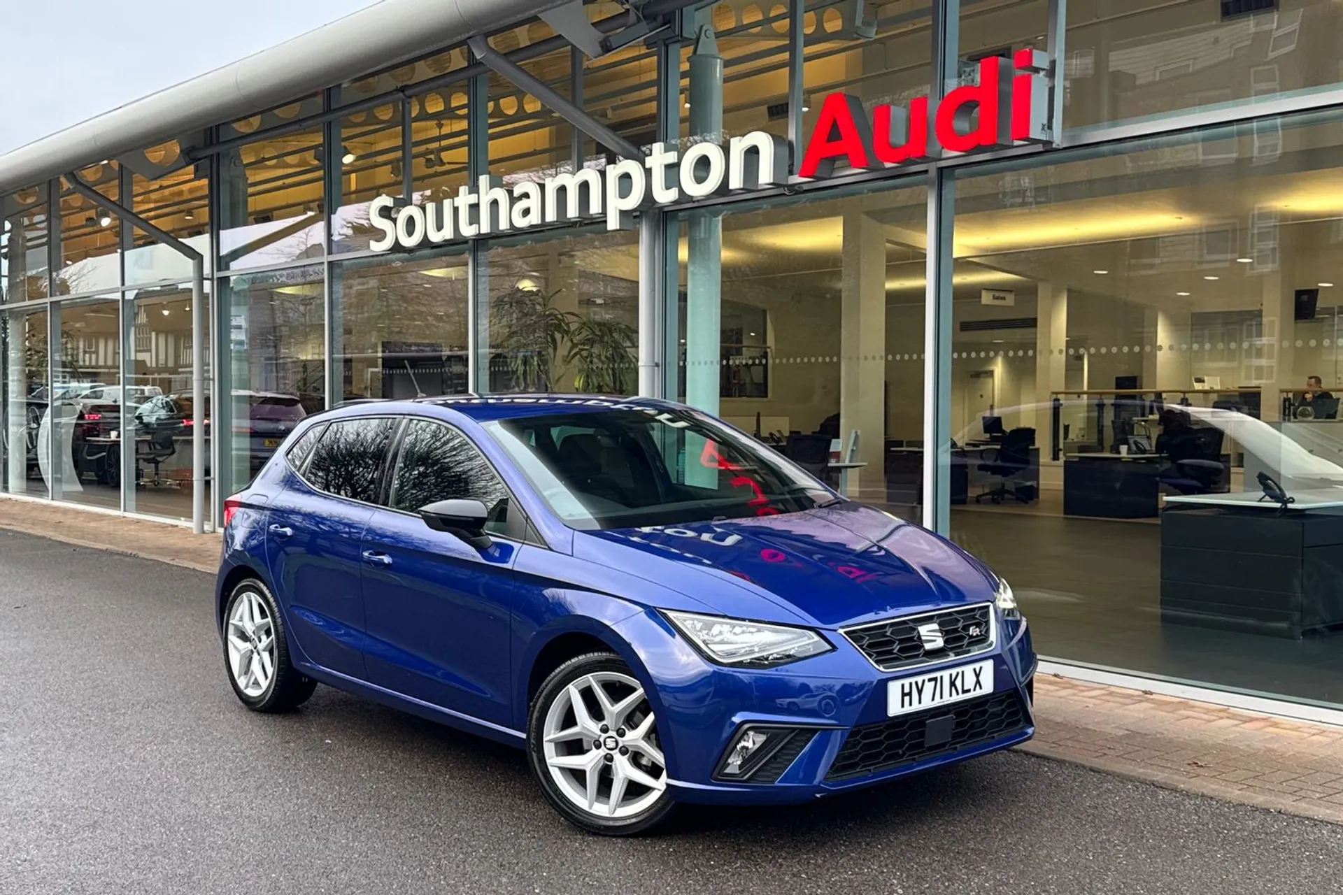 SEAT IBIZA focused image