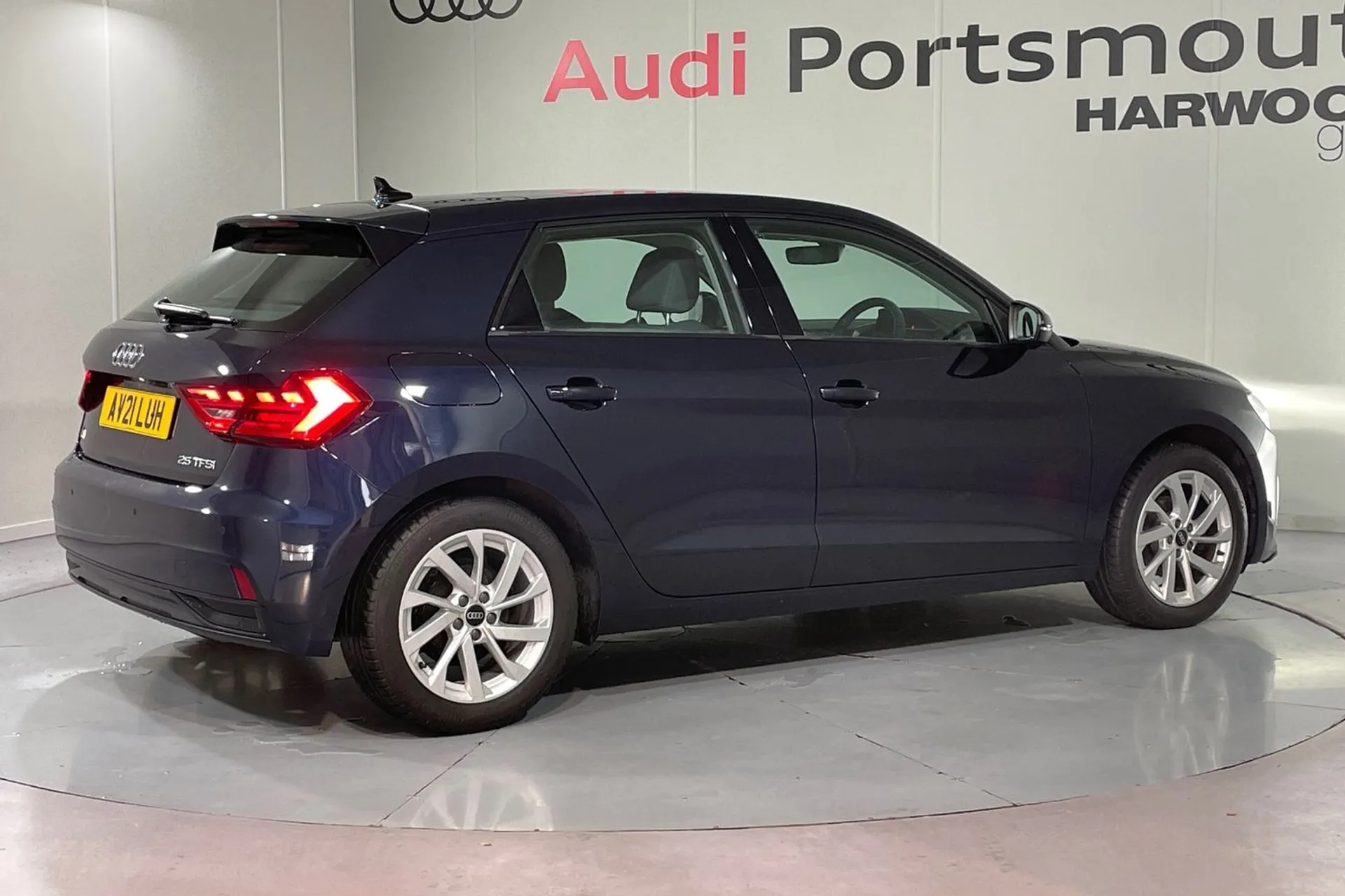 Audi A1 thumbnail image number 12