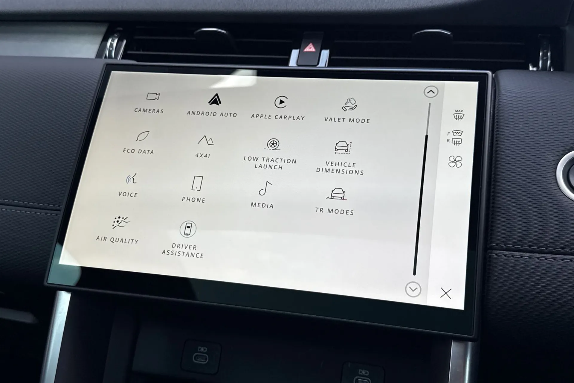LAND ROVER DISCOVERY SPORT thumbnail image number 64