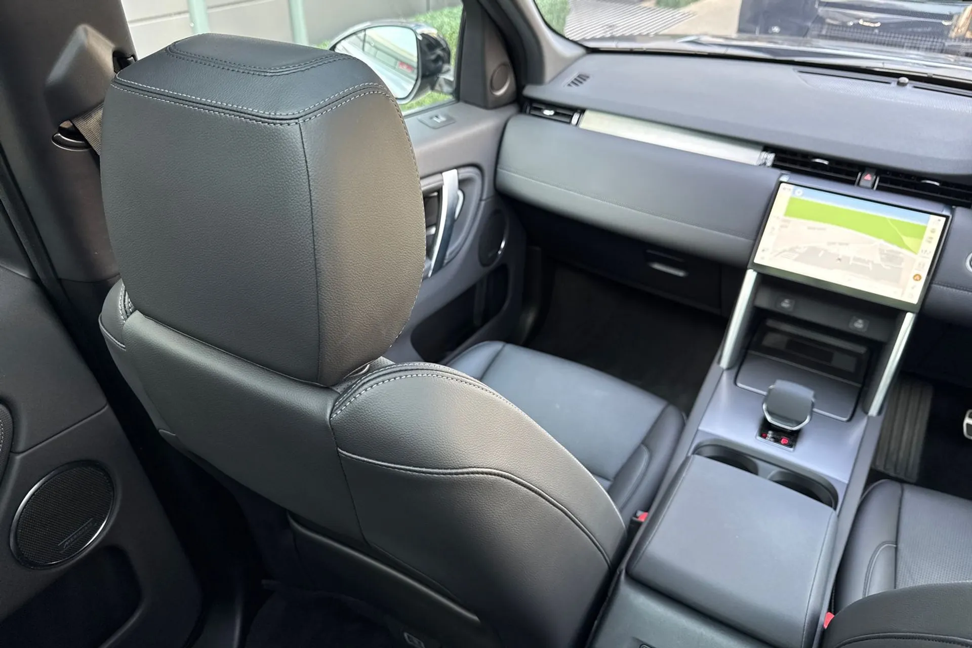 LAND ROVER DISCOVERY SPORT thumbnail image number 46