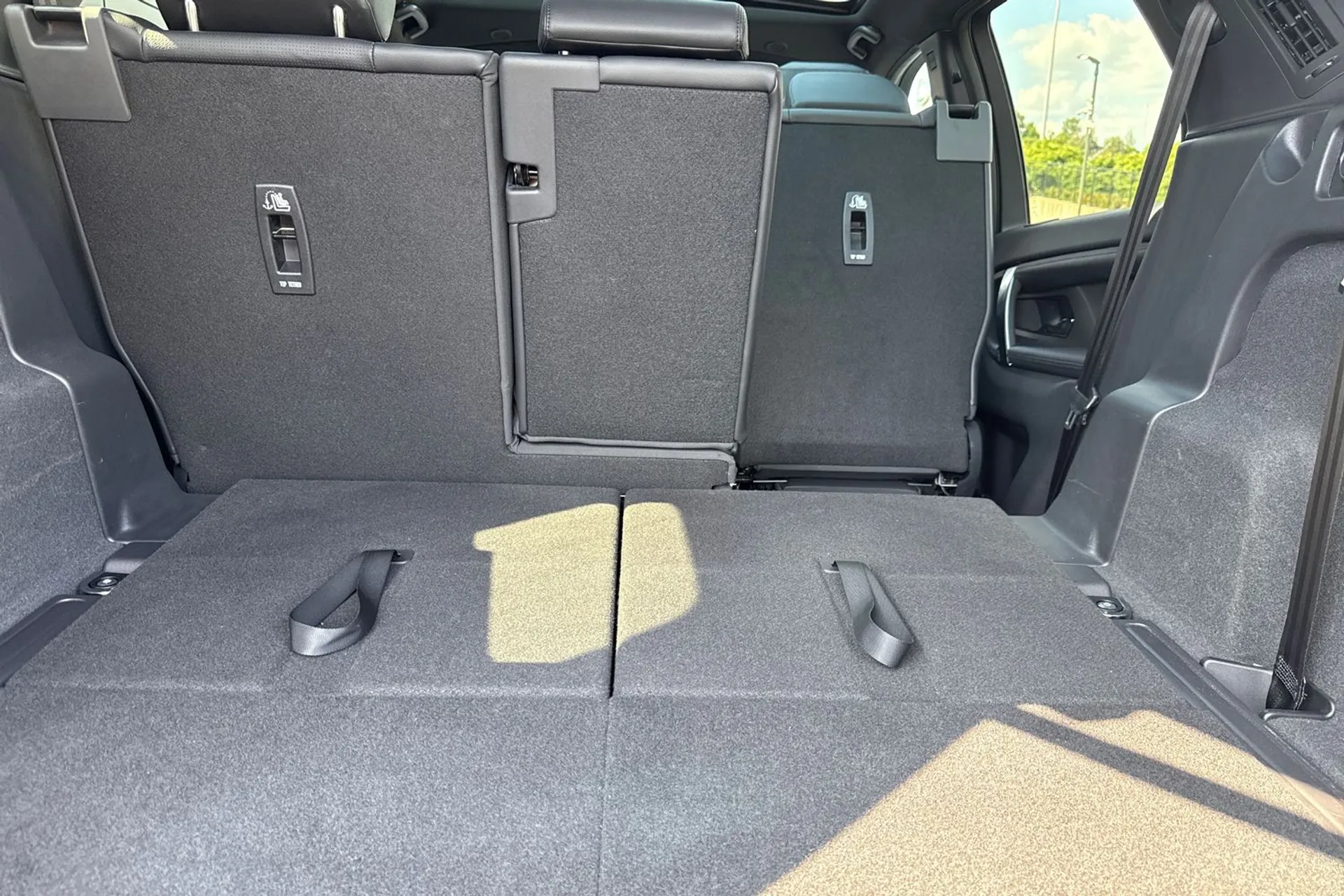 LAND ROVER DISCOVERY SPORT thumbnail image number 34