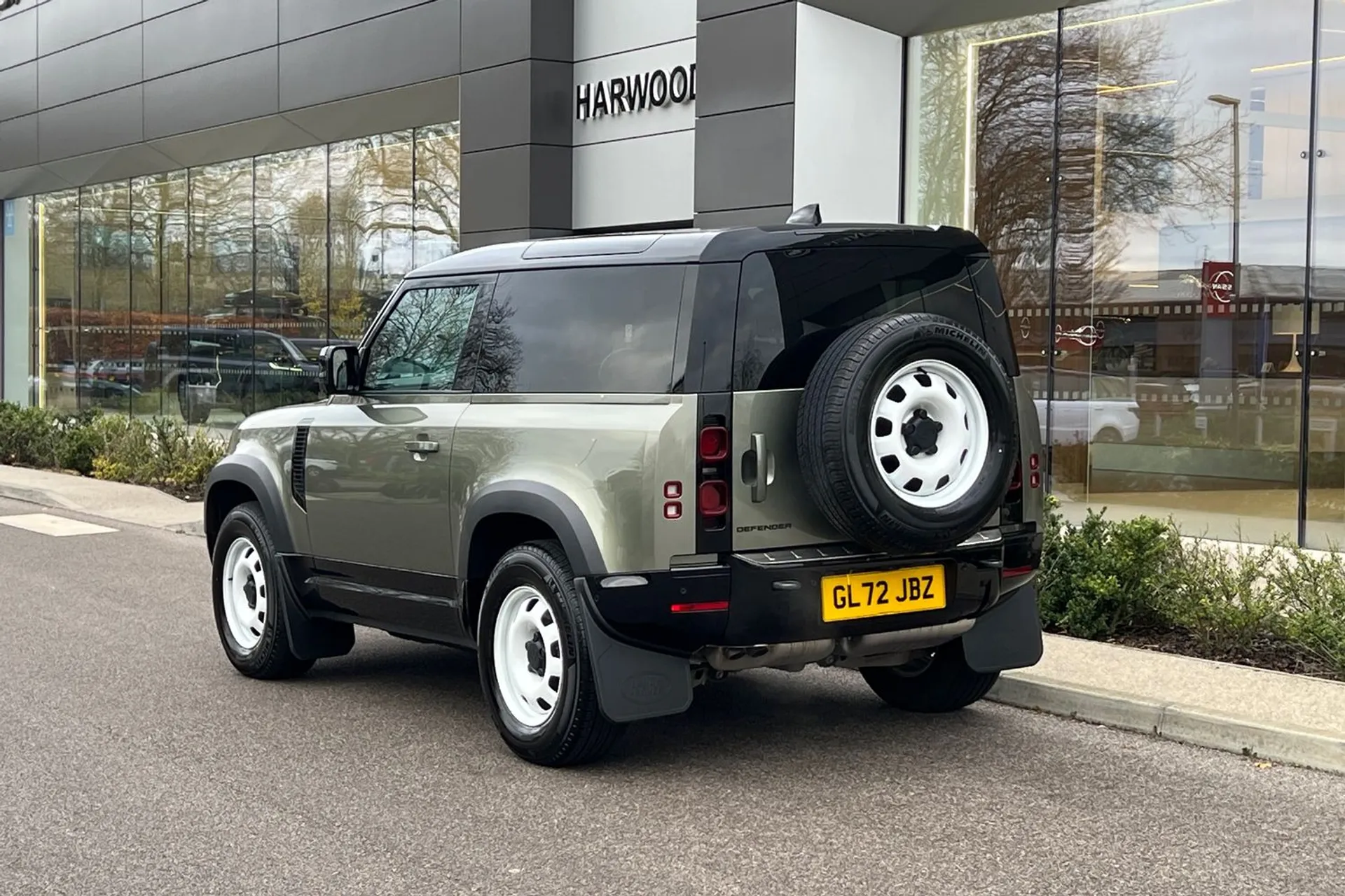 LAND ROVER DEFENDER thumbnail image number 10