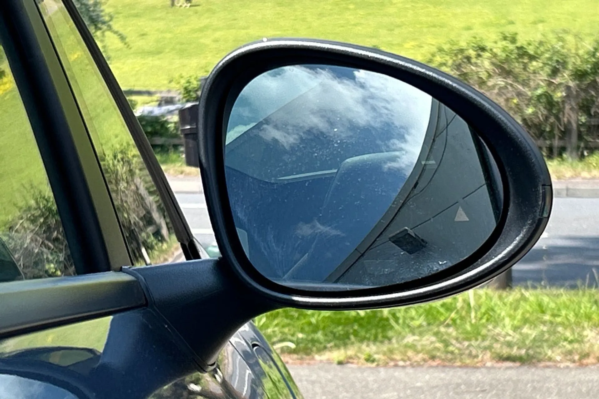 BYD DOLPHIN thumbnail image number 54