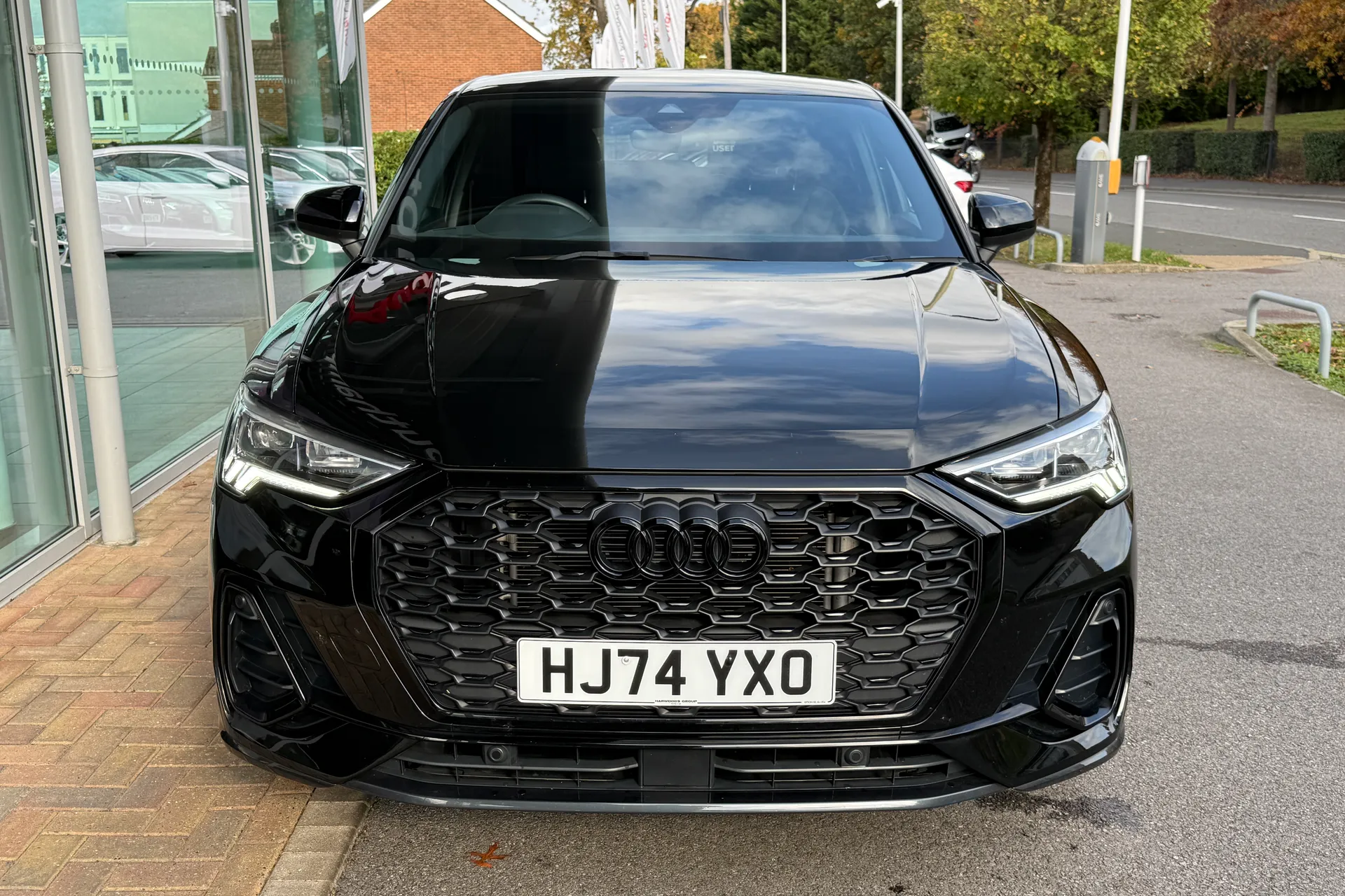 Audi Q3 thumbnail image number 48