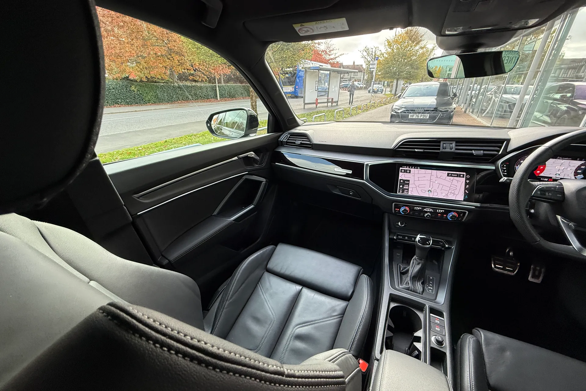 Audi Q3 thumbnail image number 35
