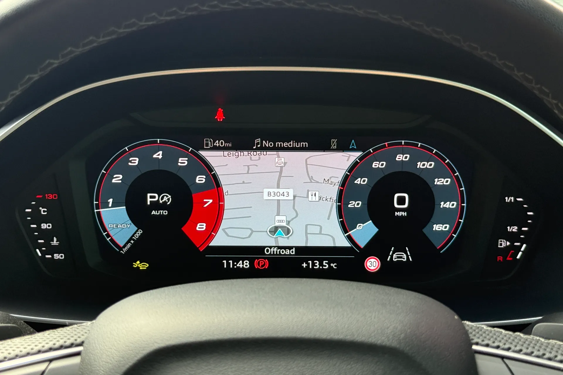 Audi Q3 thumbnail image number 6