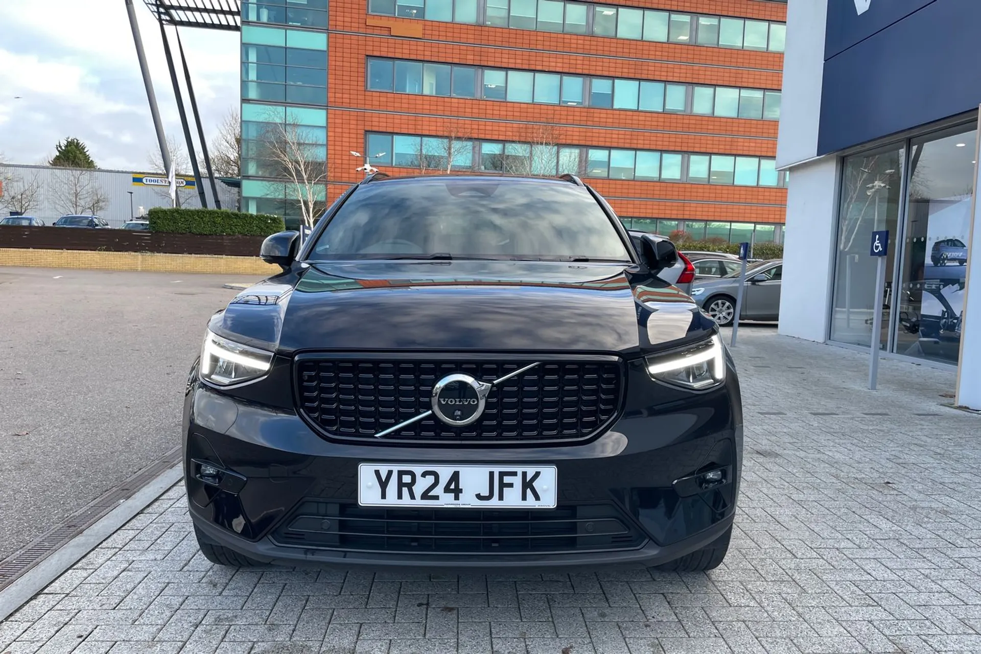 Volvo XC40 thumbnail image number 12