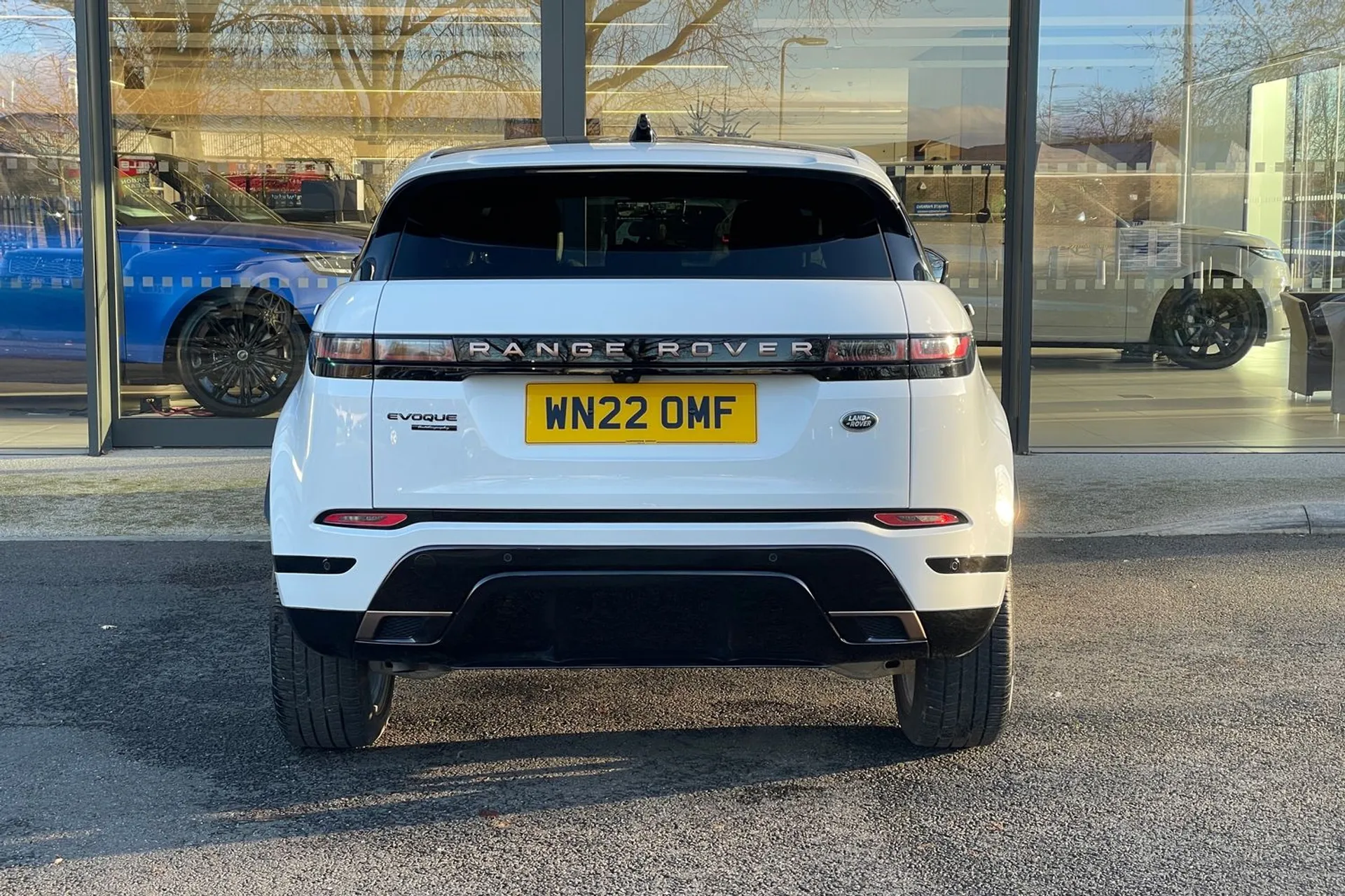 LAND ROVER RANGE ROVER EVOQUE thumbnail image number 8