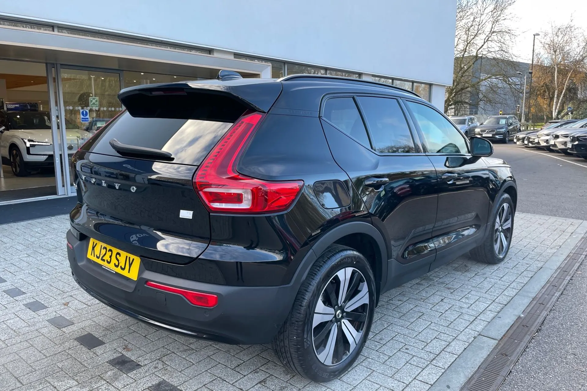 Volvo XC40 thumbnail image number 7