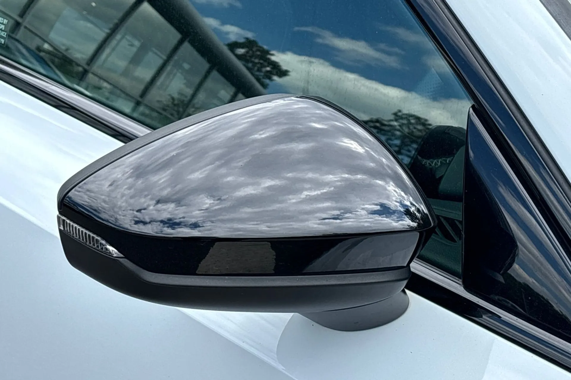 Audi A3 thumbnail image number 51