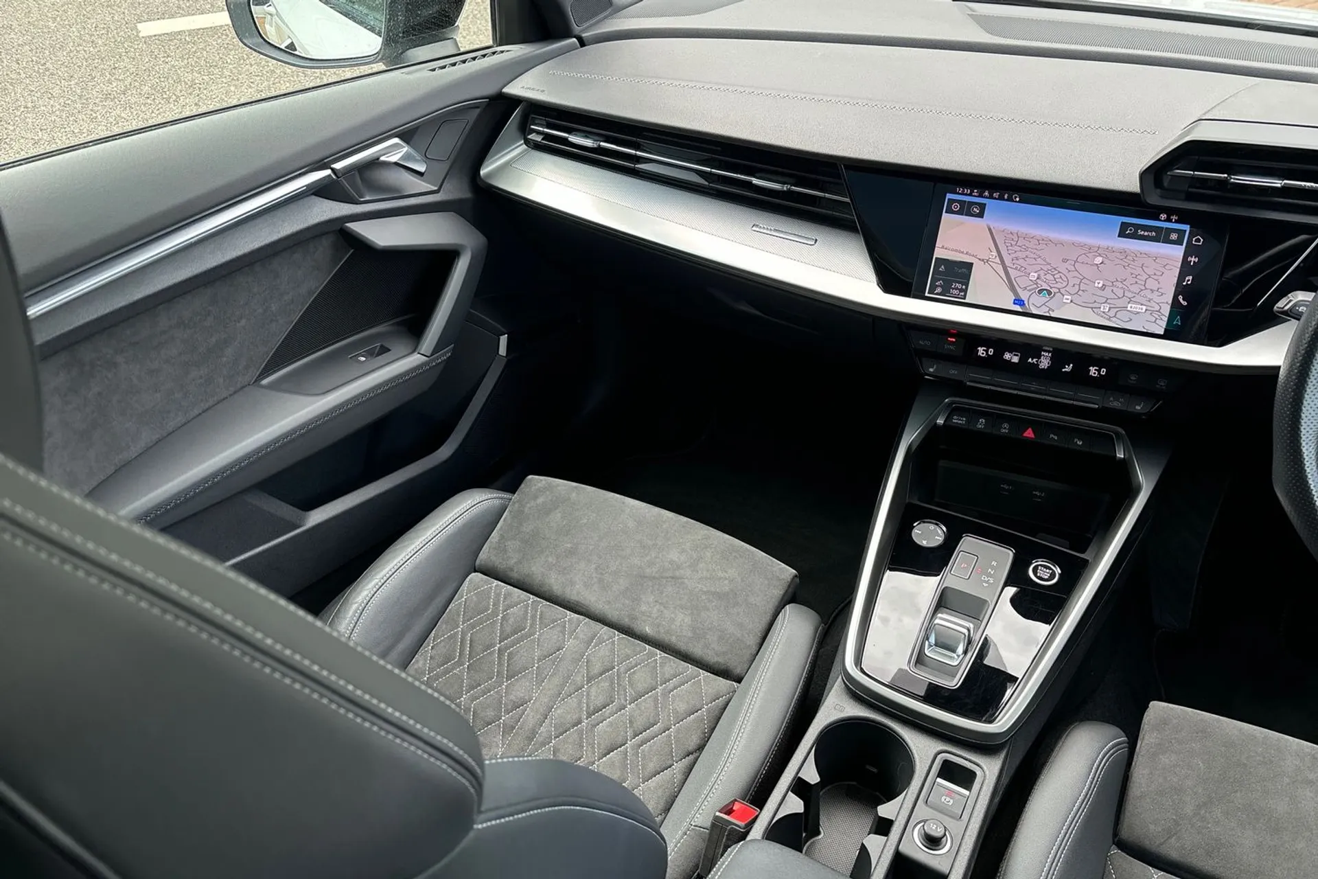 Audi A3 thumbnail image number 33
