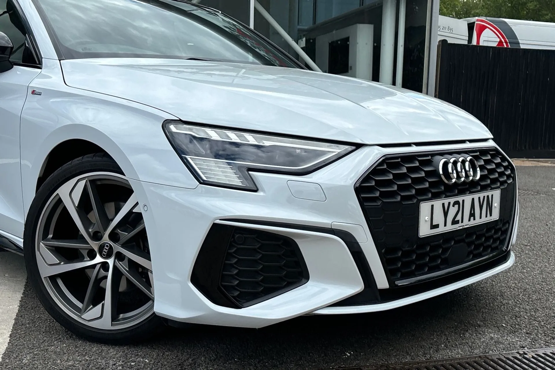 Audi A3 thumbnail image number 7