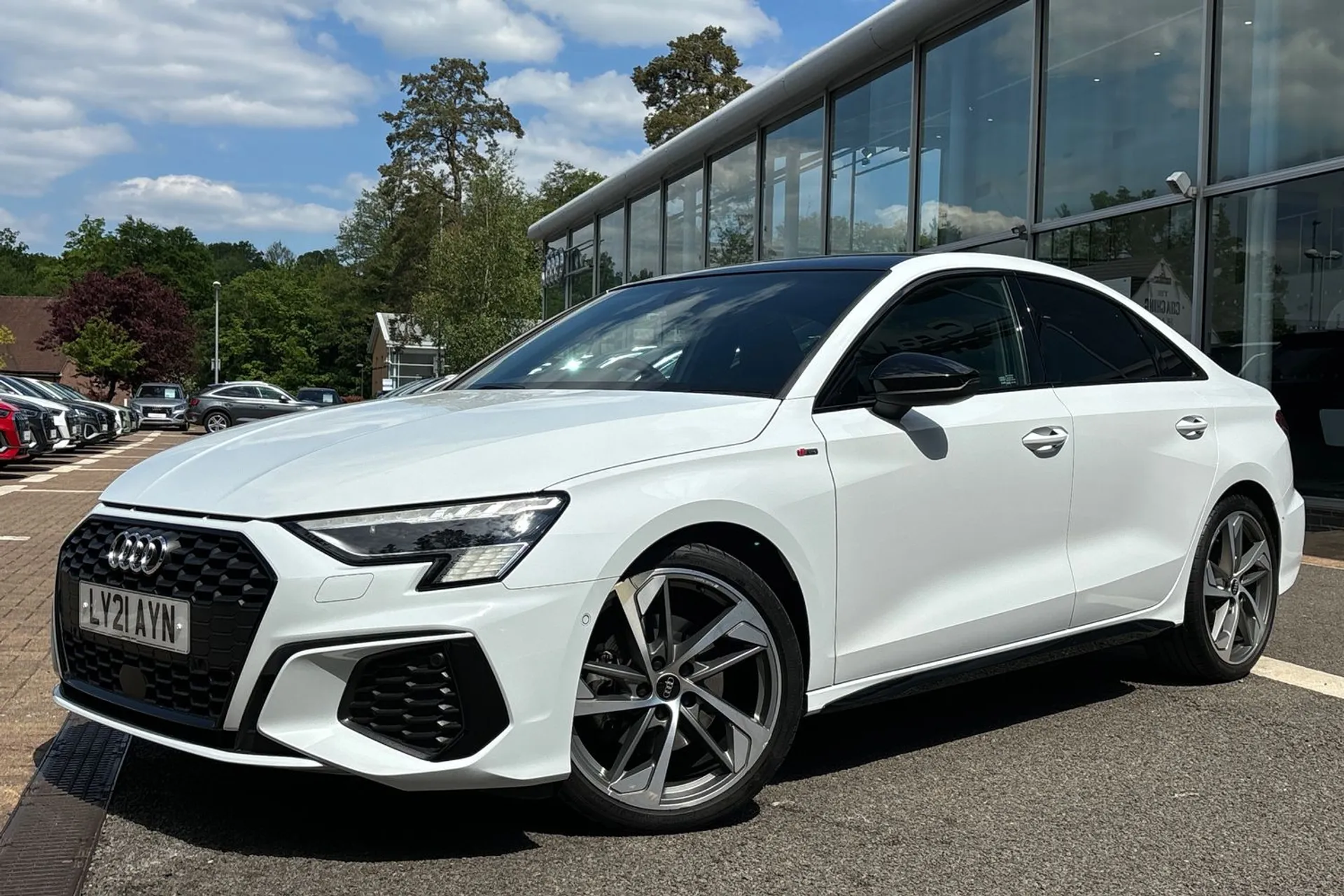 Audi A3 thumbnail image number 12