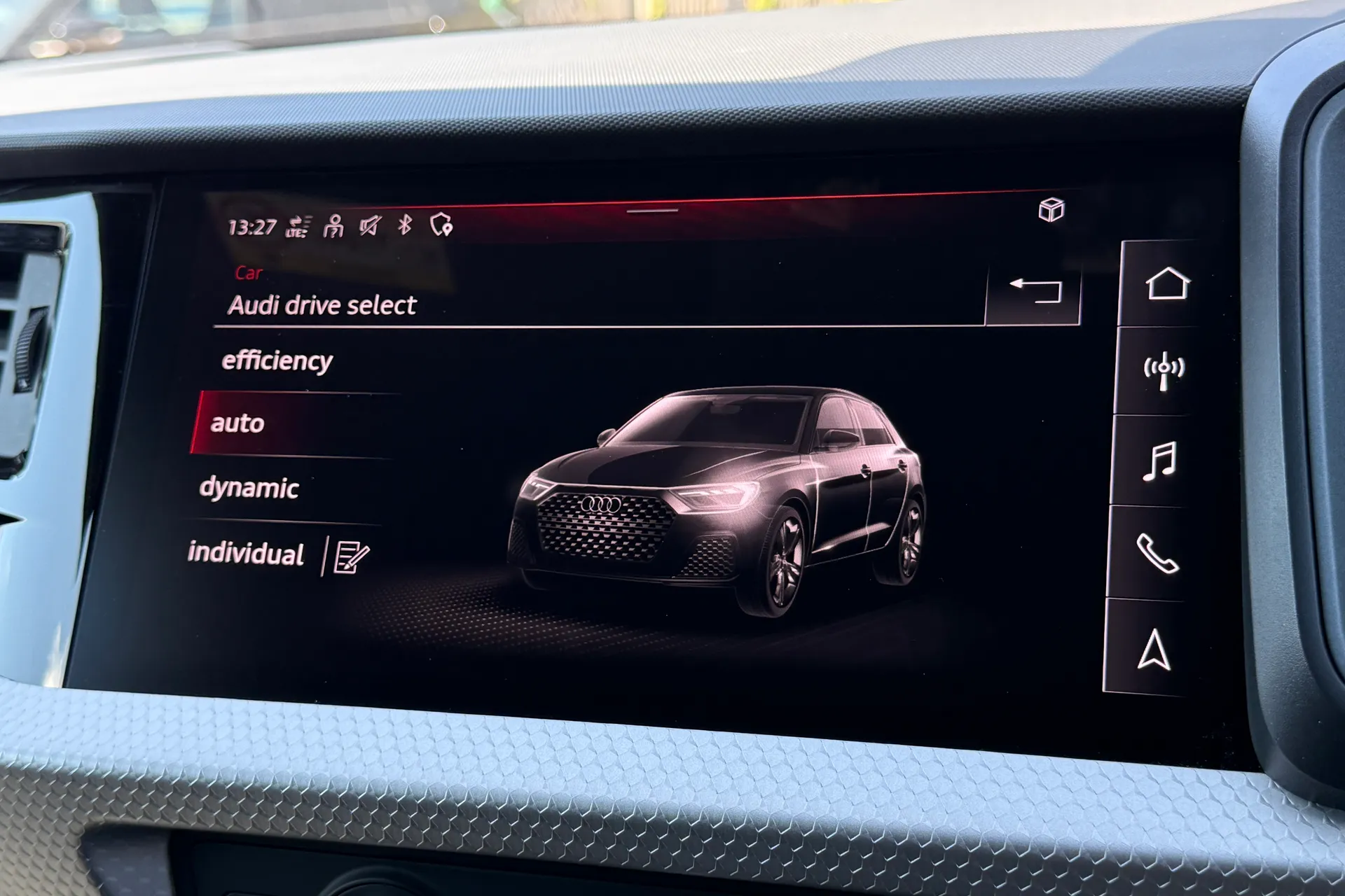 Audi A1 thumbnail image number 10