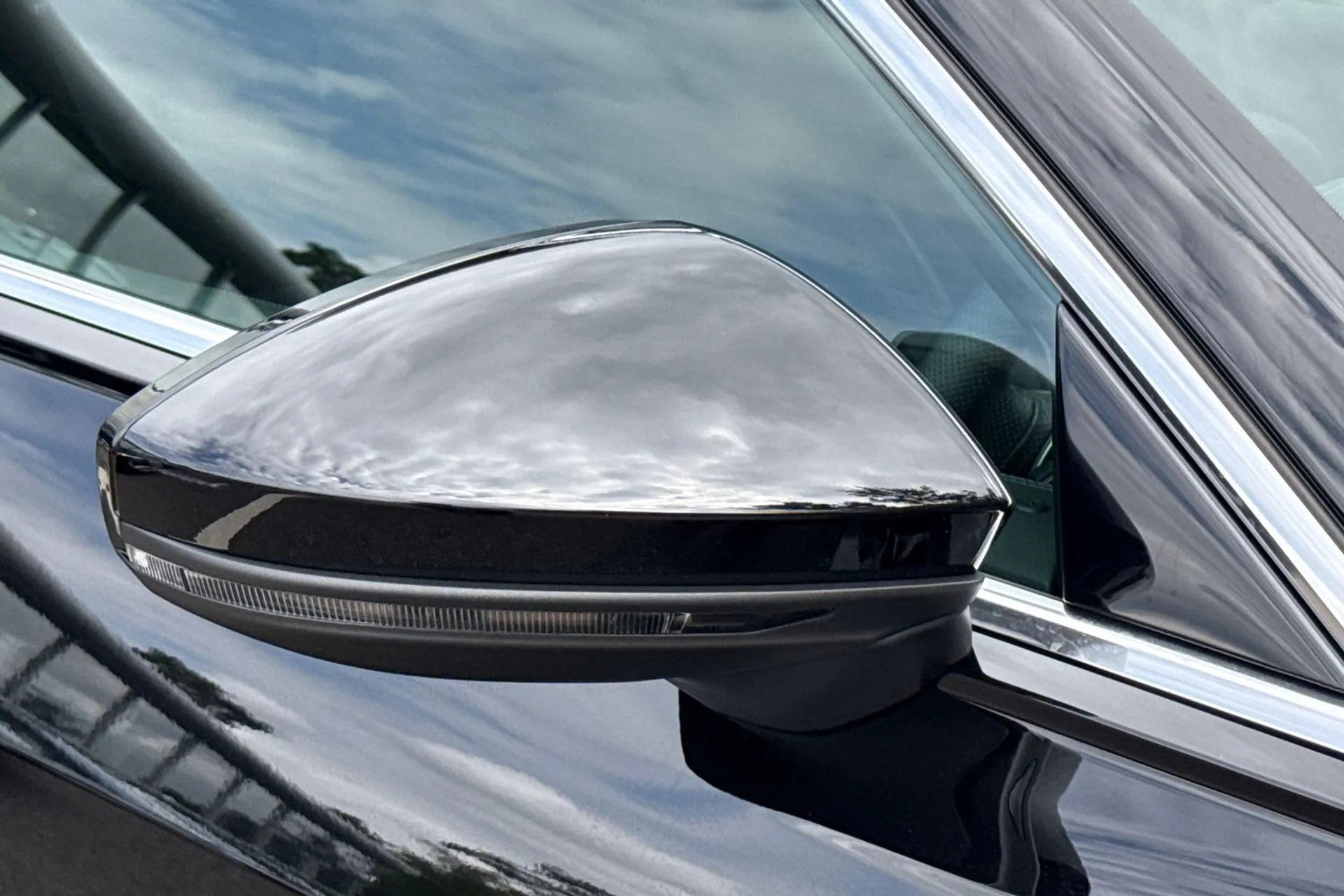 Audi A6 thumbnail image number 52