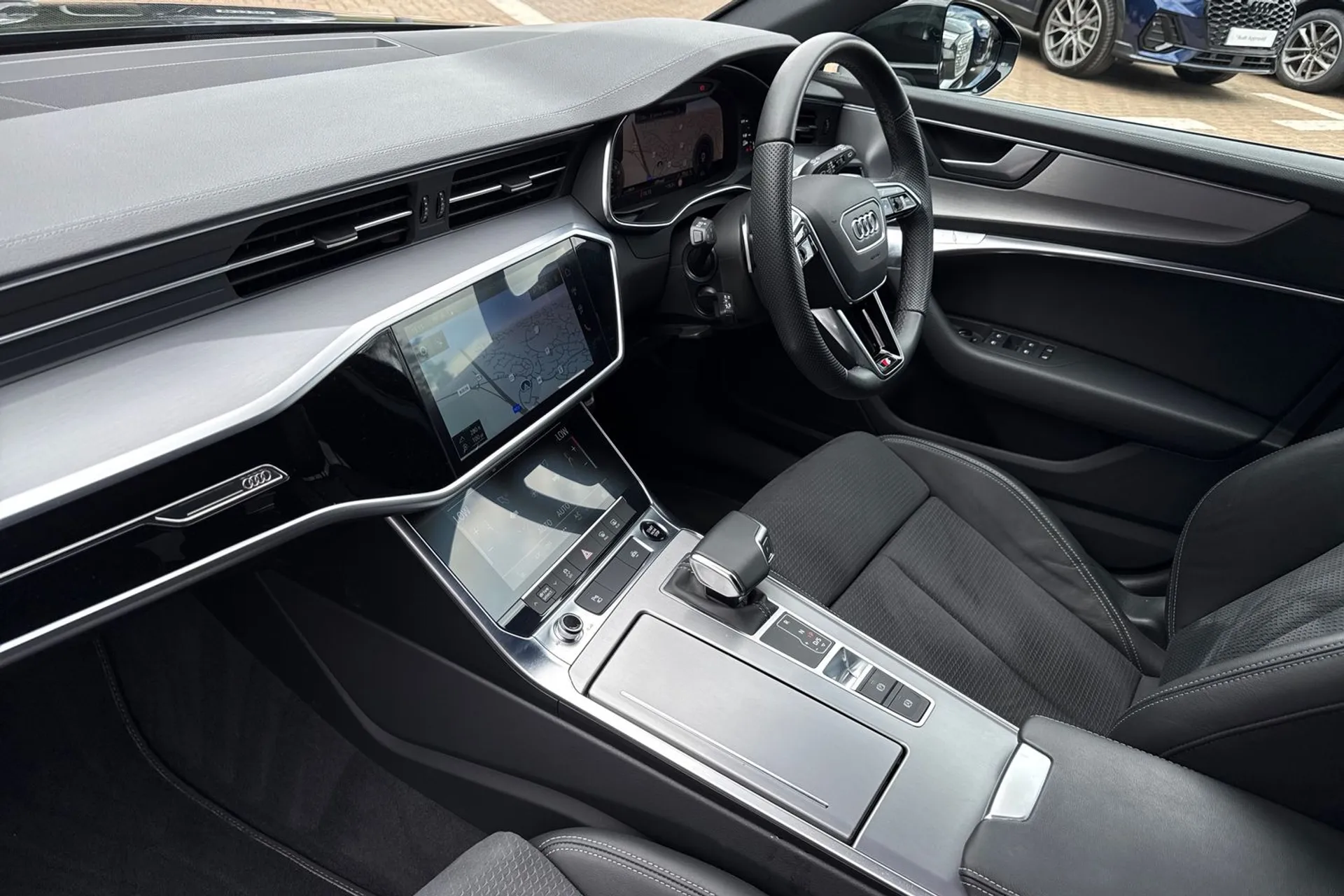 Audi A6 thumbnail image number 26