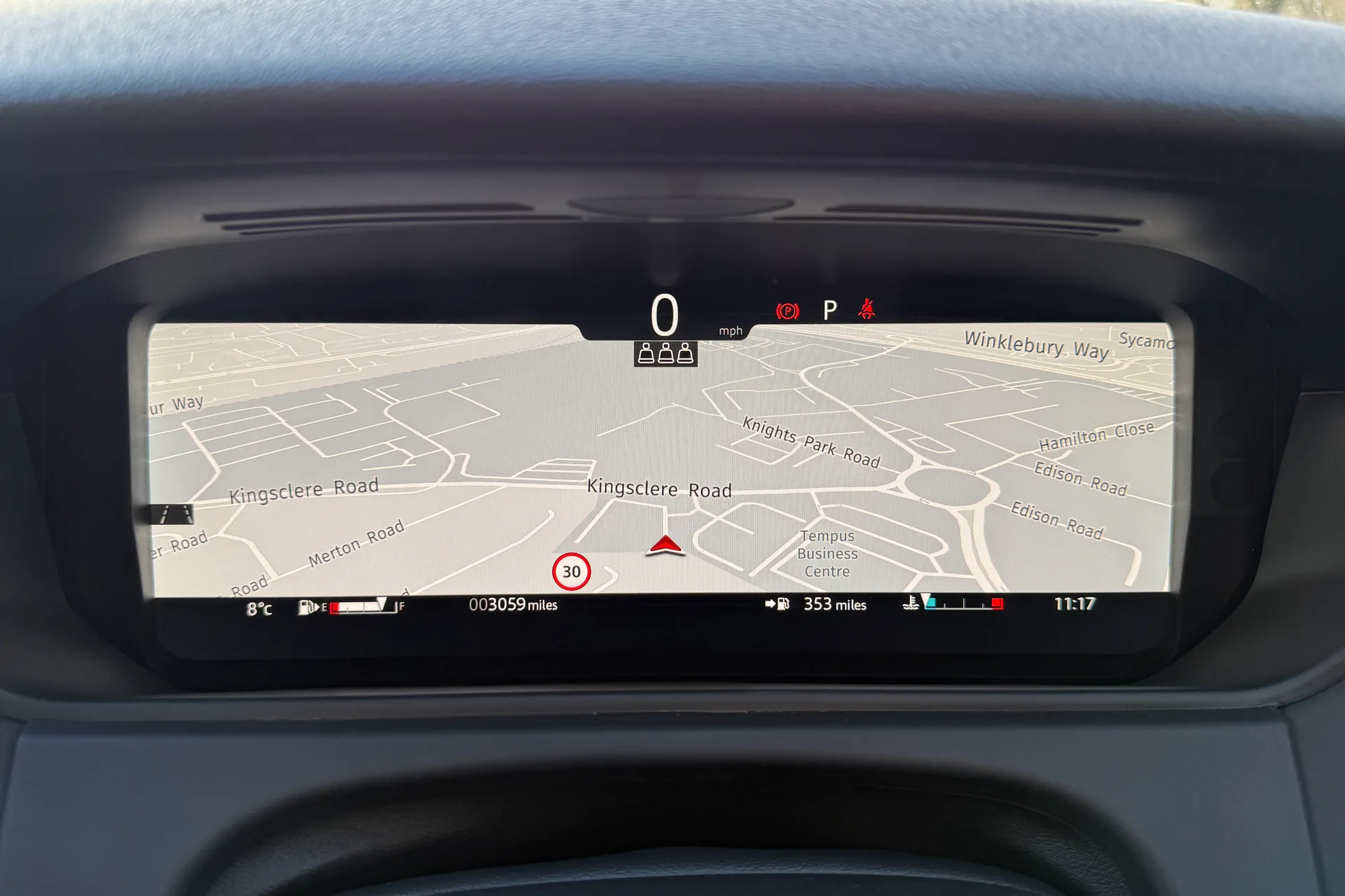 LAND ROVER RANGE ROVER VELAR thumbnail image number 27