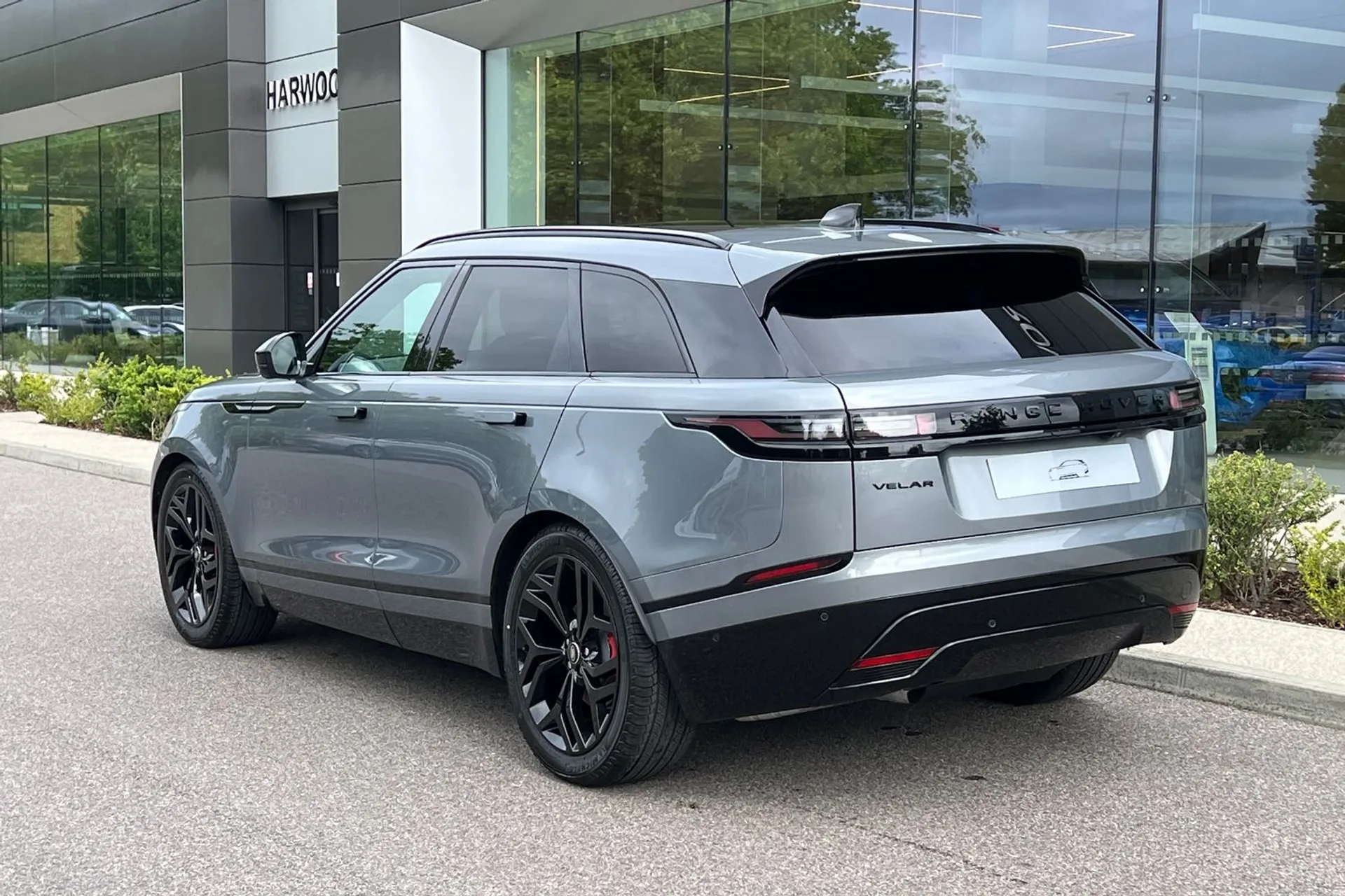 LAND ROVER RANGE ROVER VELAR thumbnail image number 15