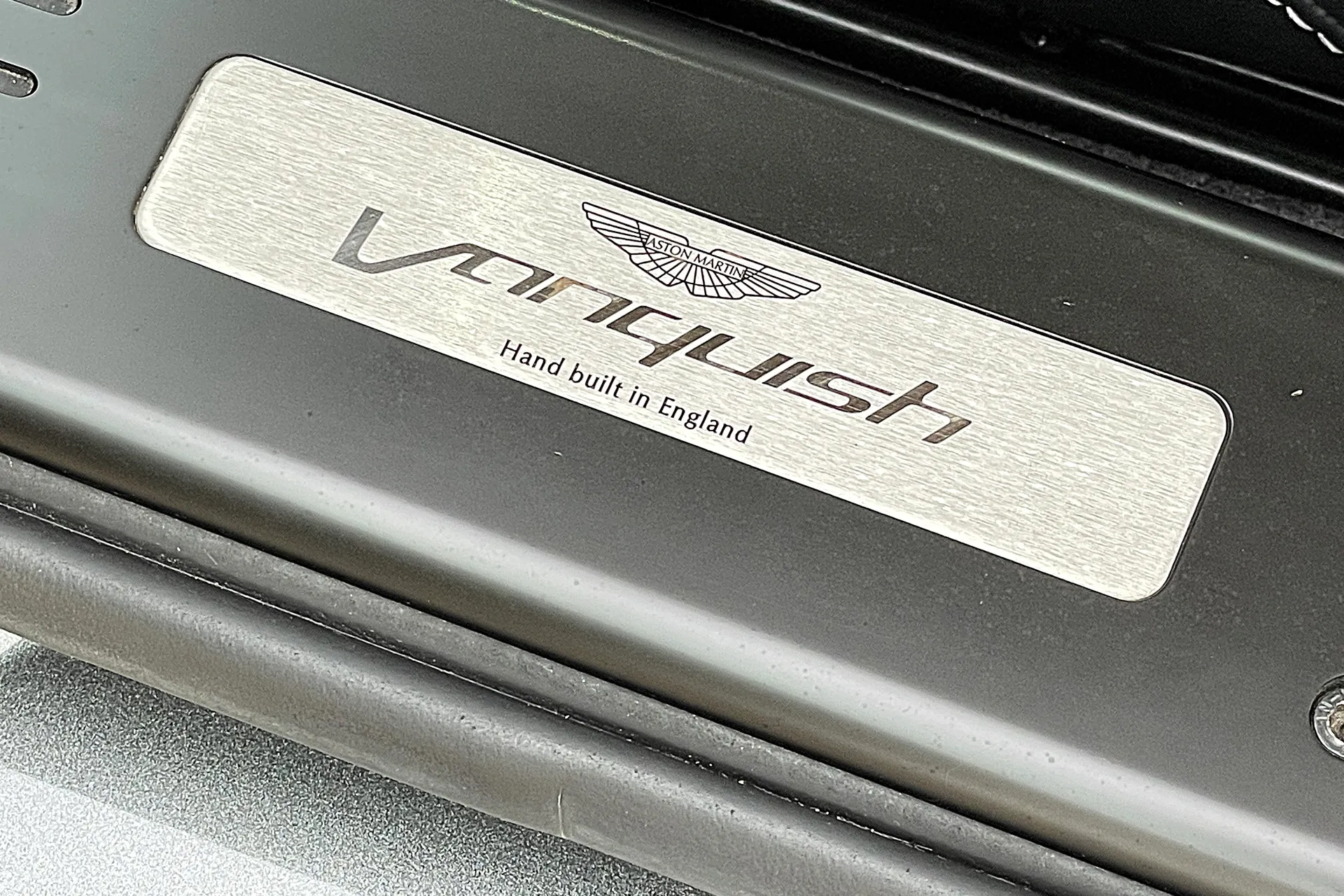 Aston Martin VANQUISH thumbnail image number 5