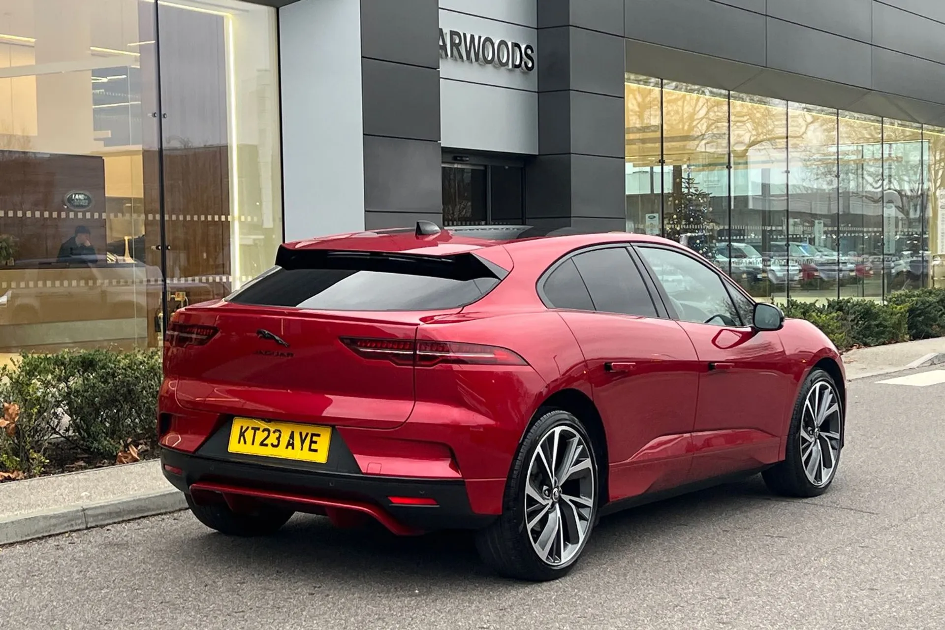 Jaguar I-PACE thumbnail image number 9