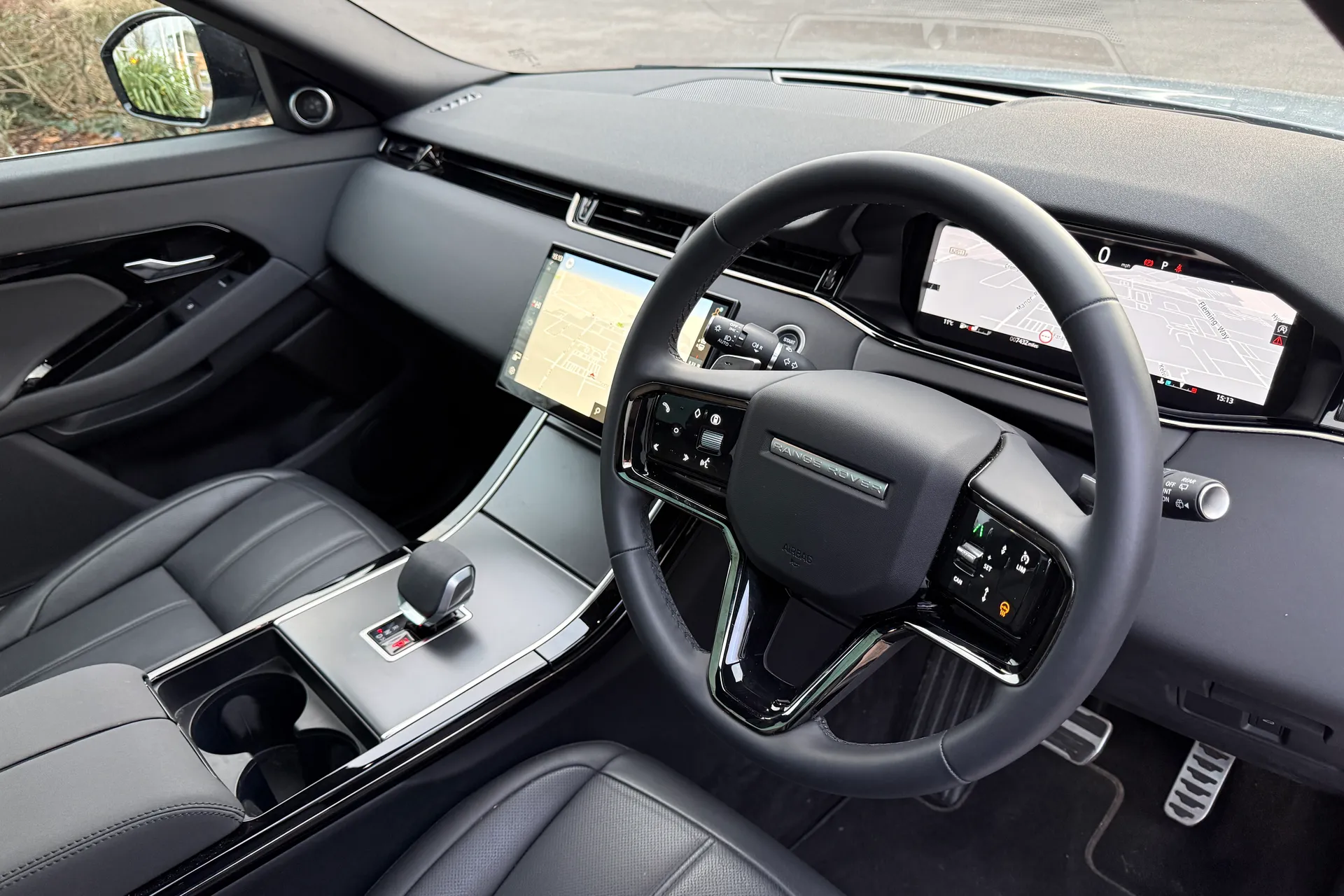 LAND ROVER RANGE ROVER EVOQUE thumbnail image number 33