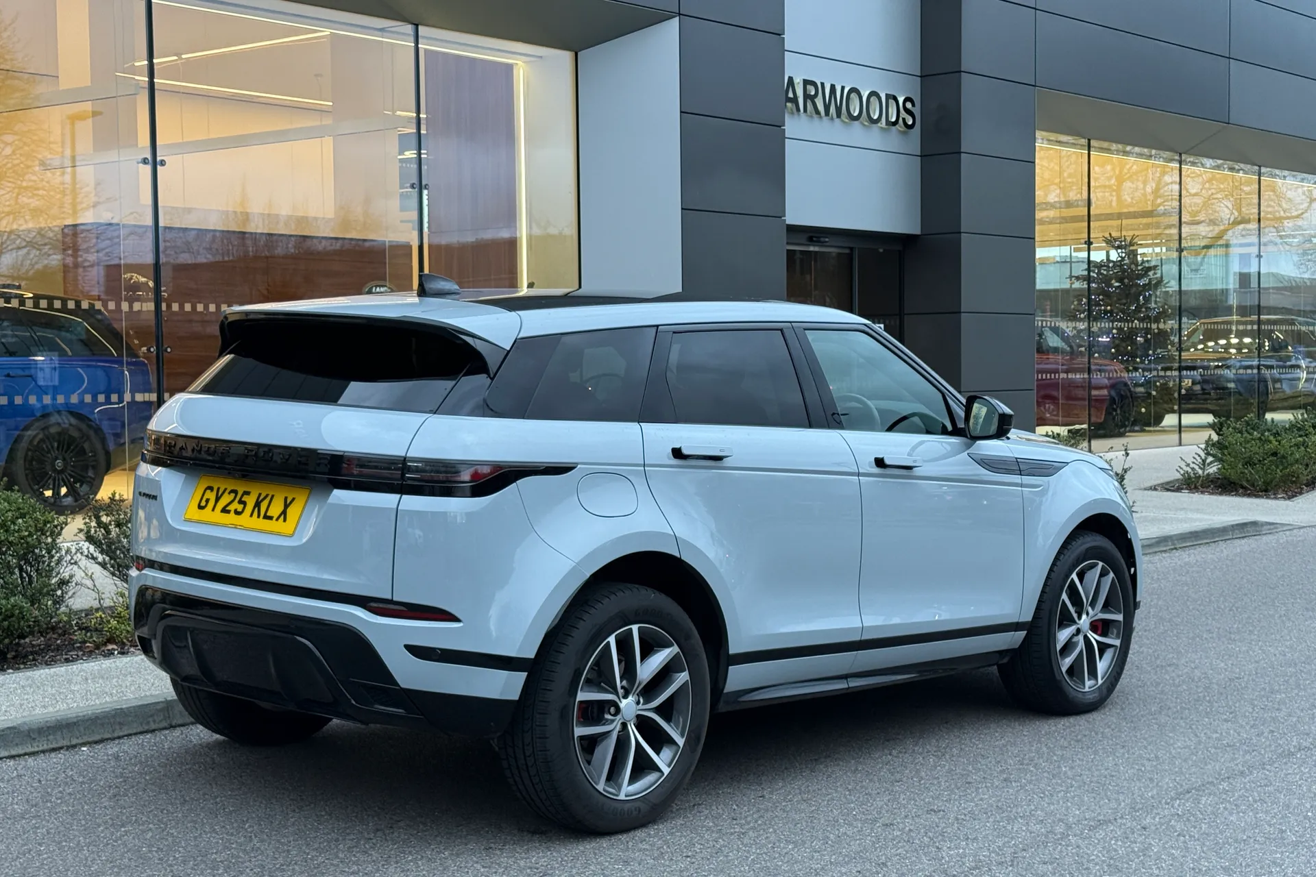 LAND ROVER RANGE ROVER EVOQUE thumbnail image number 11