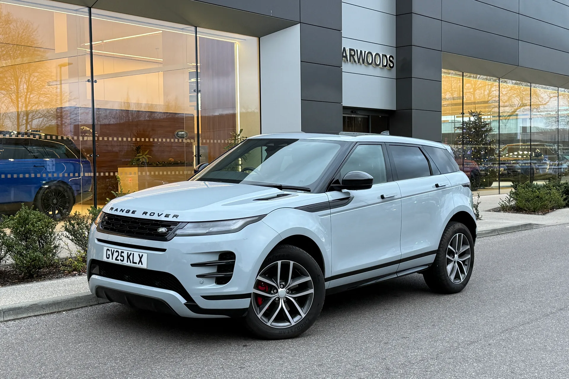 LAND ROVER RANGE ROVER EVOQUE thumbnail image number 17