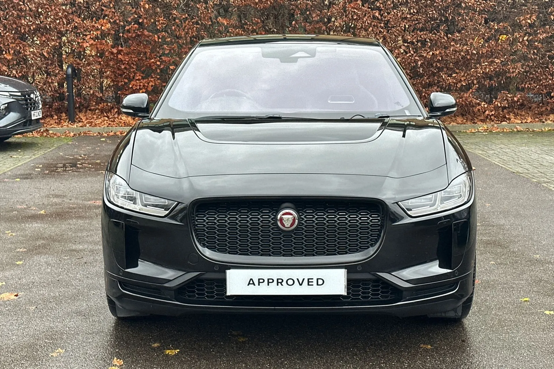 Jaguar I-PACE thumbnail image number 63