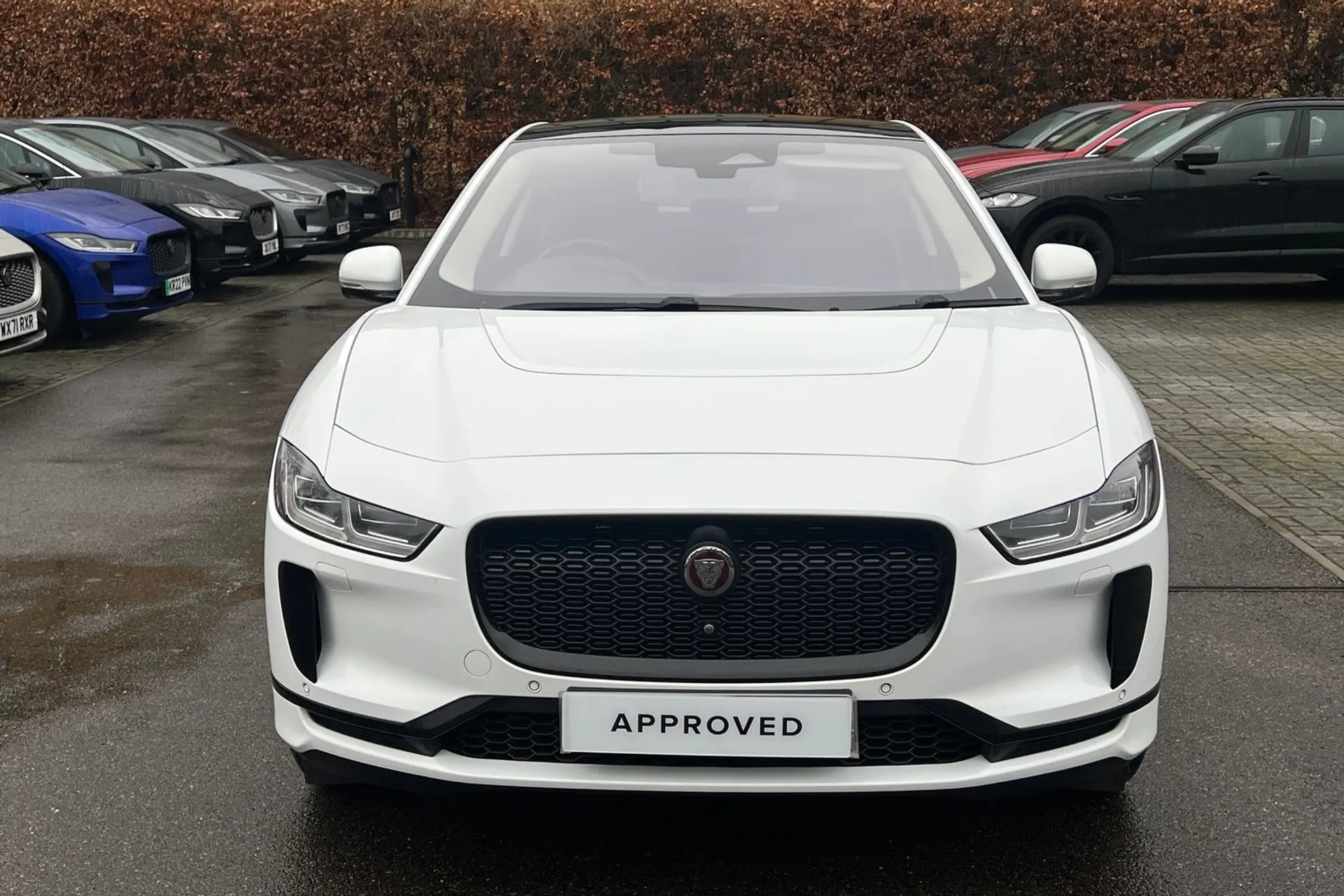 Jaguar I-PACE thumbnail image number 62