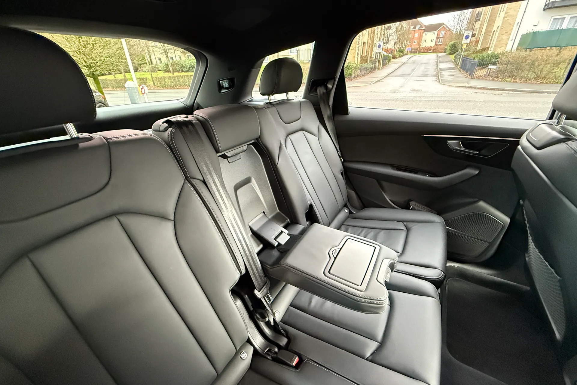 Audi Q7 thumbnail image number 9