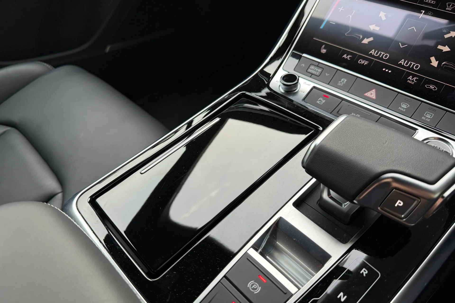 Audi Q7 thumbnail image number 50