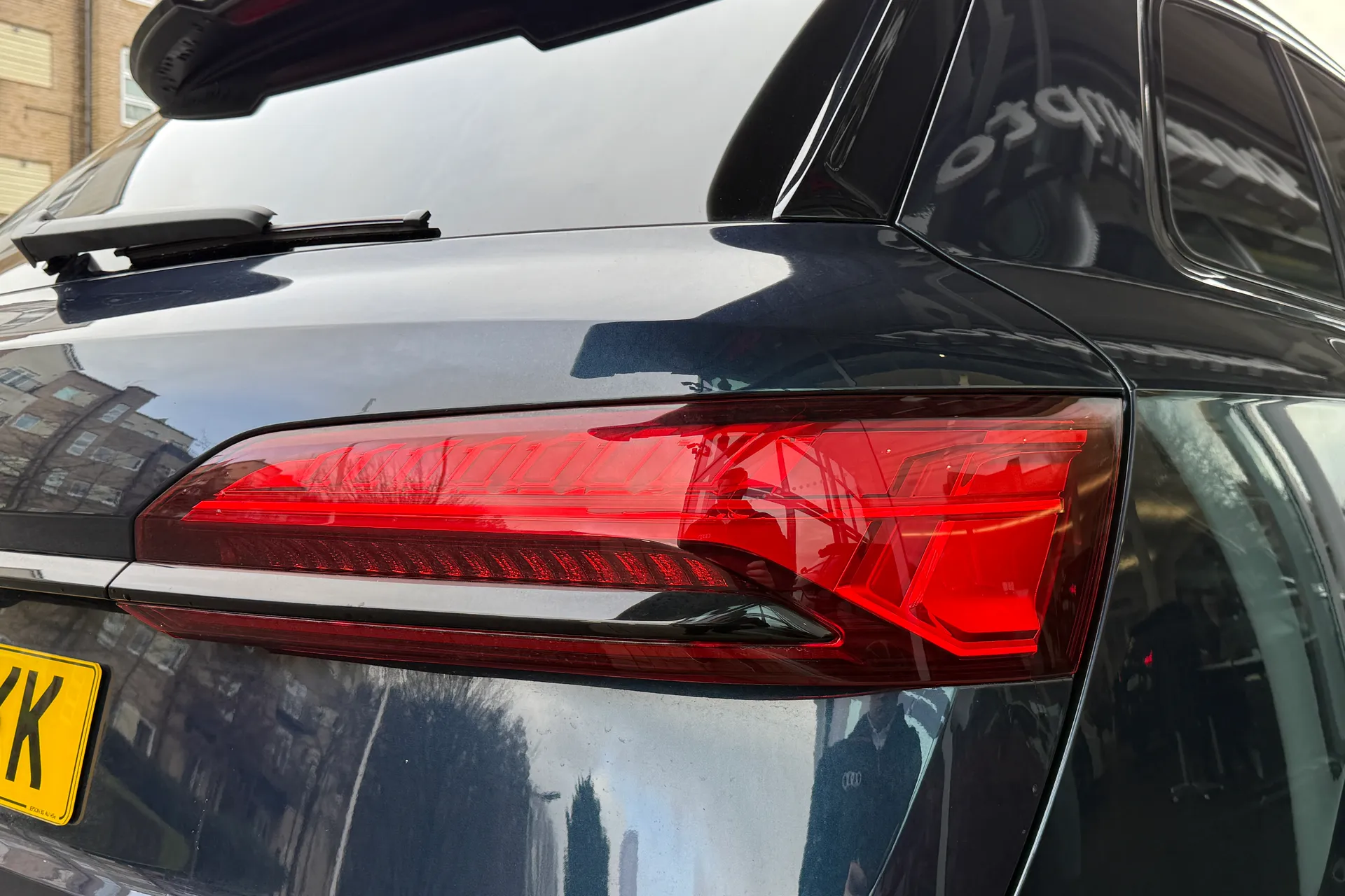 Audi Q7 thumbnail image number 25