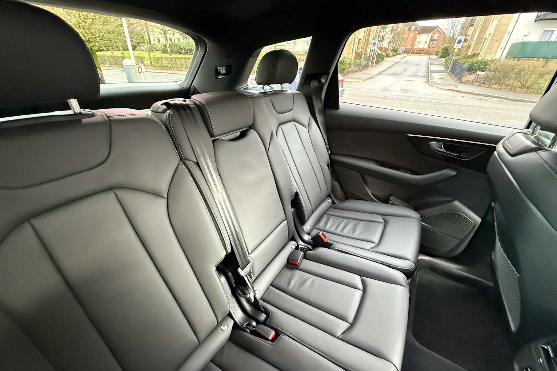 Audi Q7 thumbnail image number 27