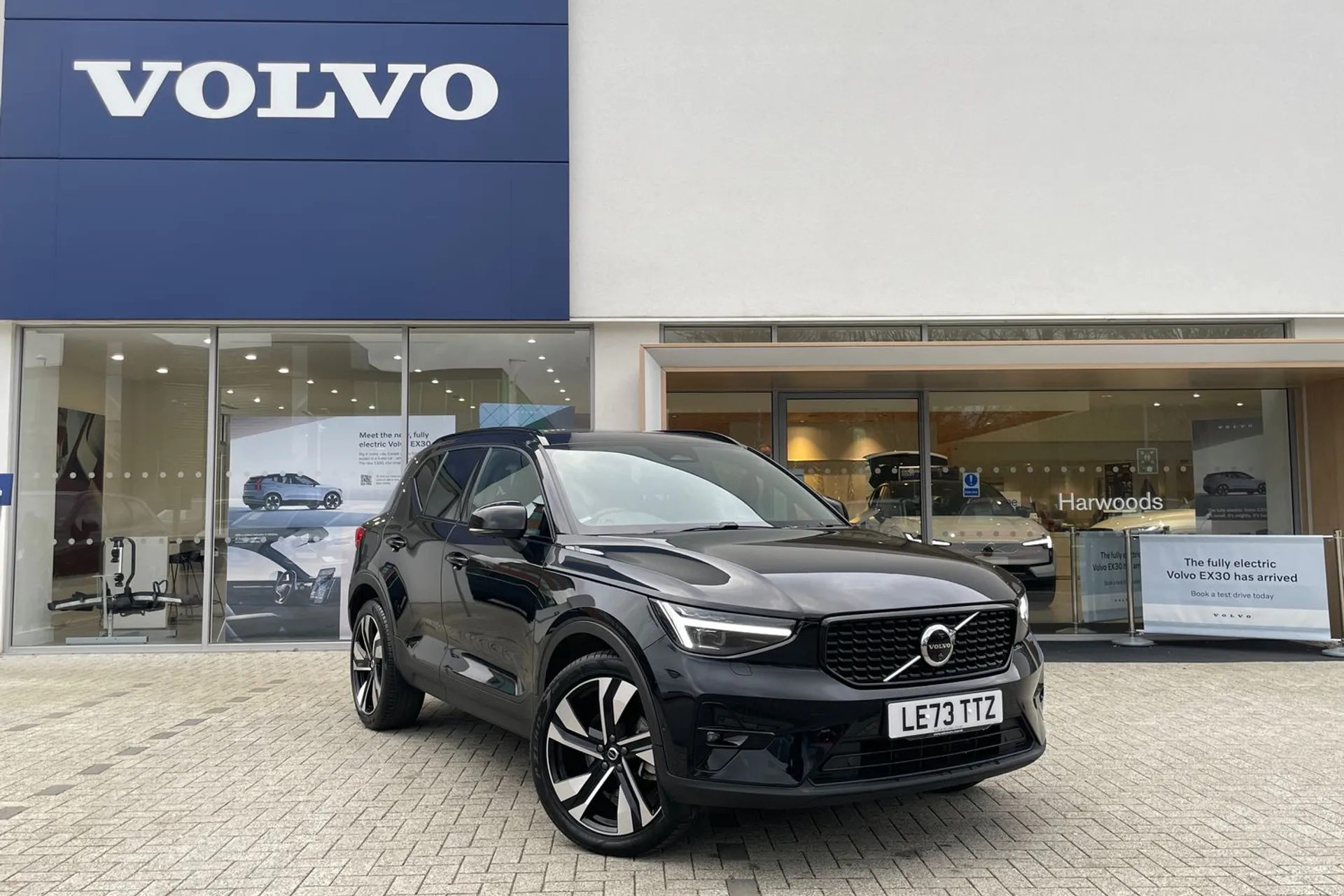 Volvo XC40 focused image