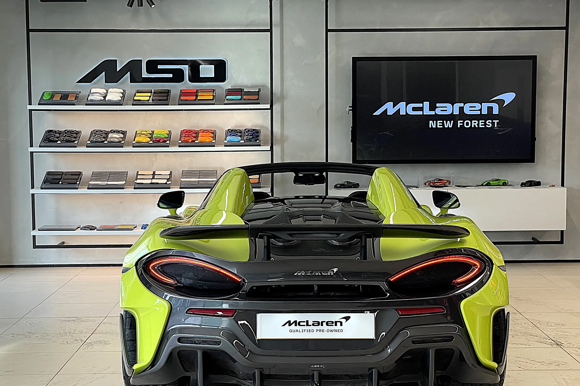 McLaren 600LT thumbnail image number 13