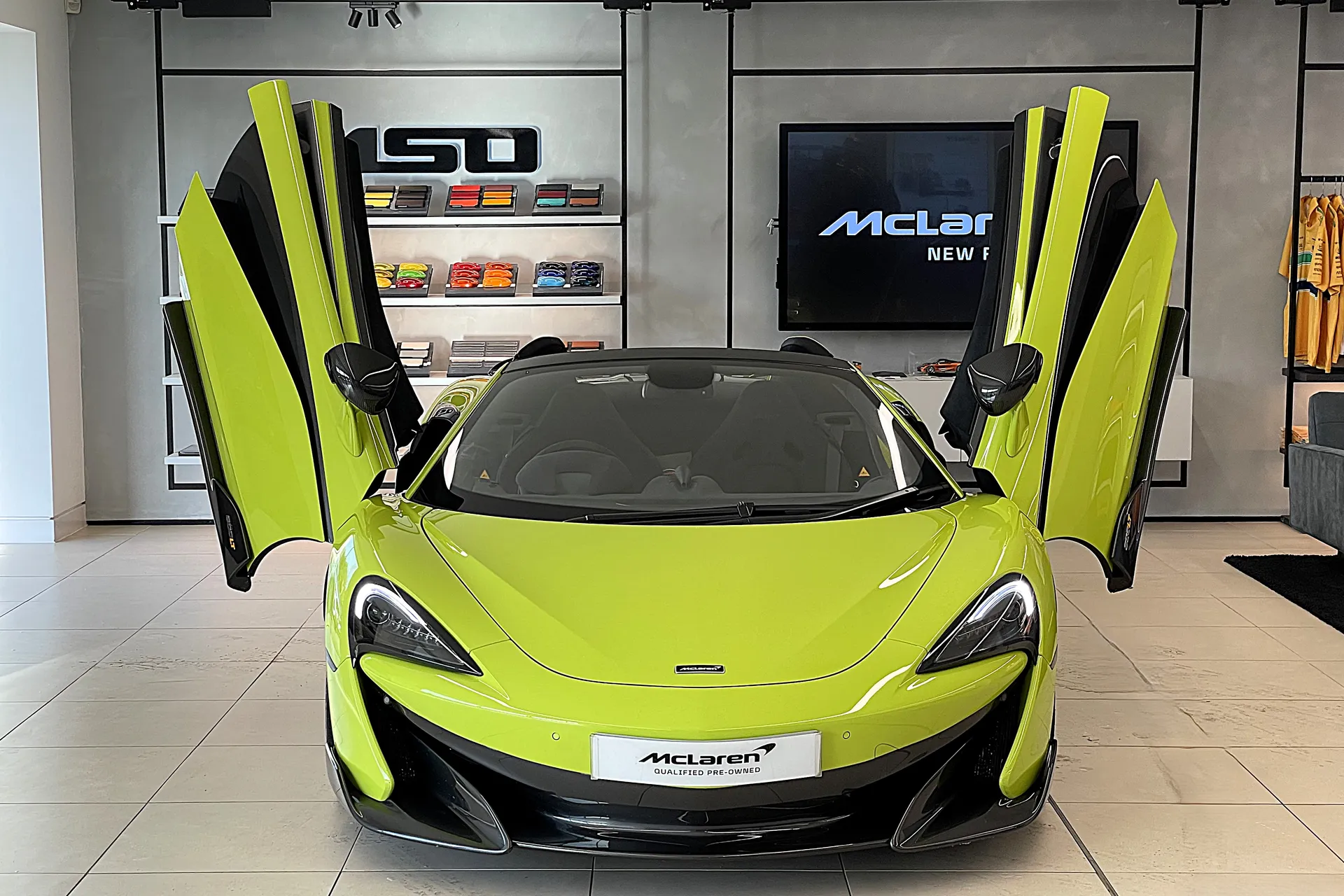 McLaren 600LT thumbnail image number 10