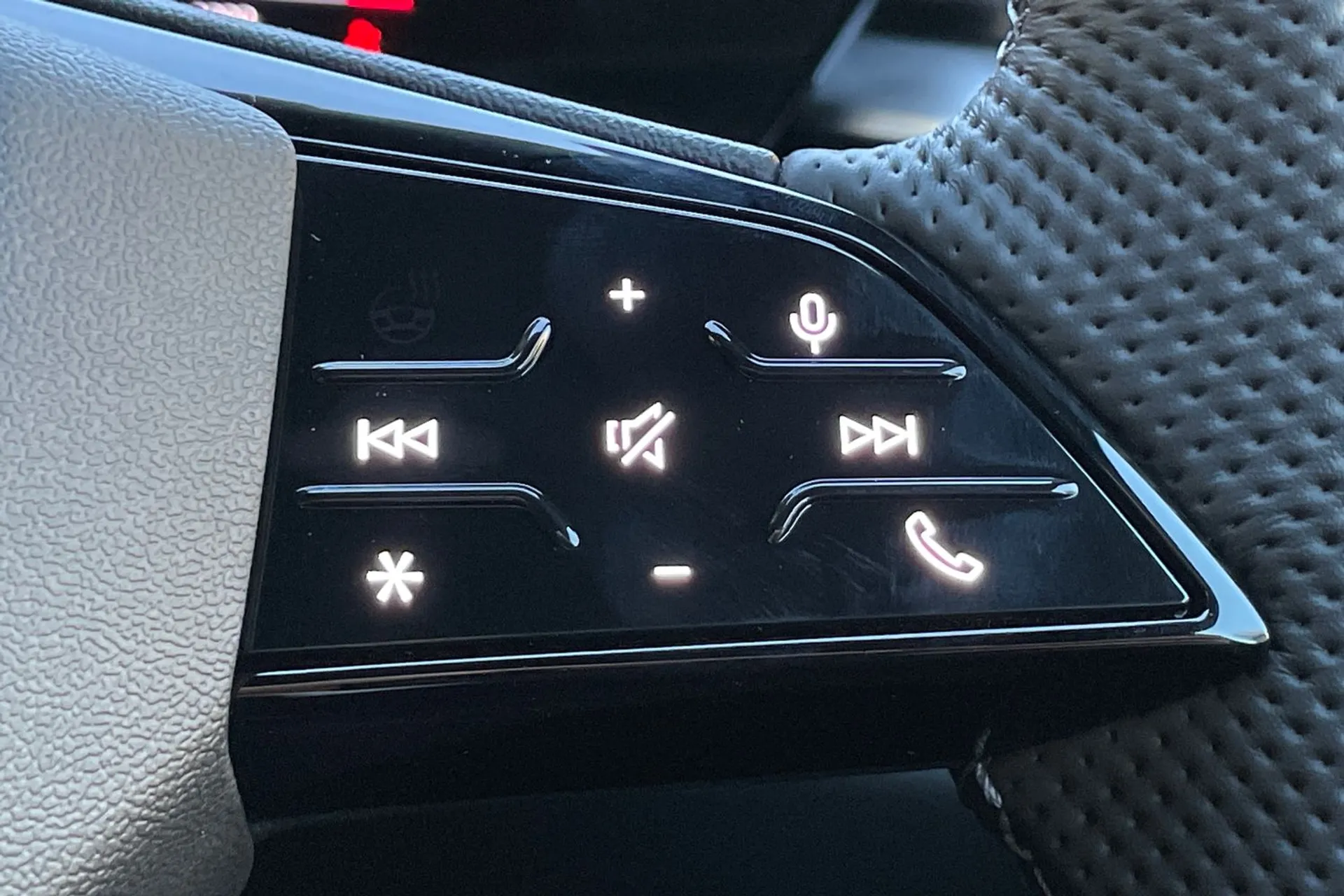 Audi A5 thumbnail image number 37