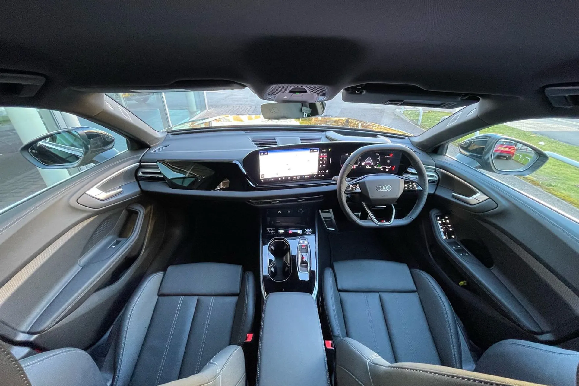 Audi A5 thumbnail image number 3