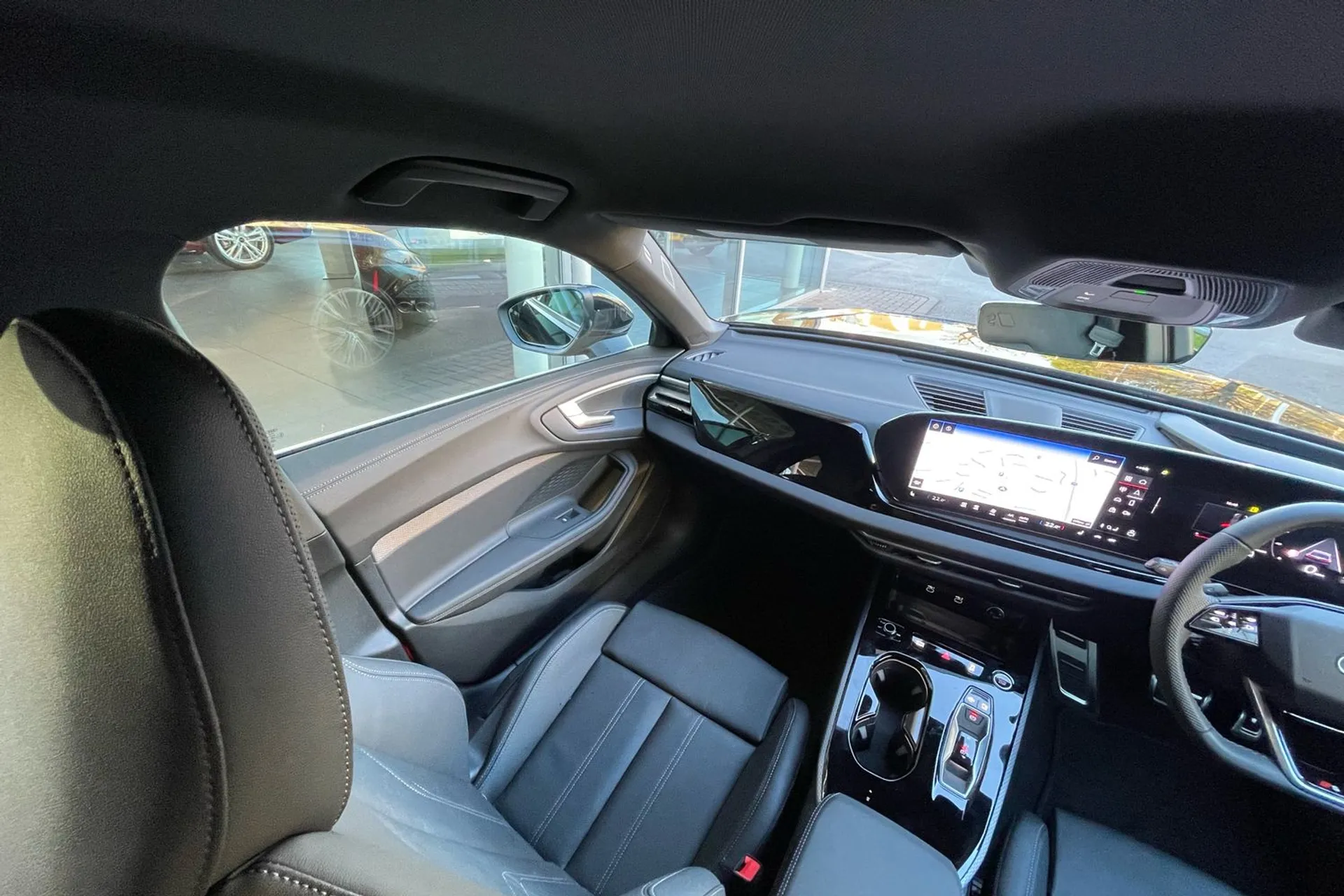 Audi A5 thumbnail image number 32